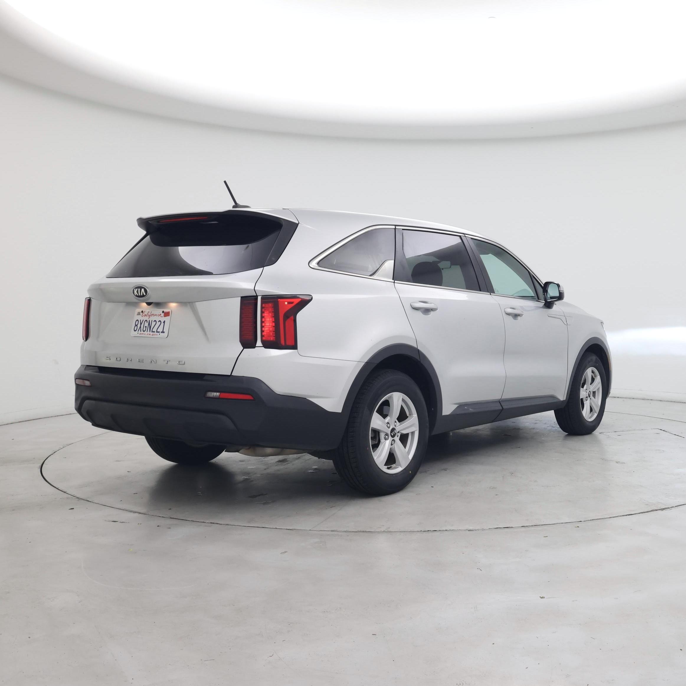 Thumbnail: 2021 Kia Sorento - 8