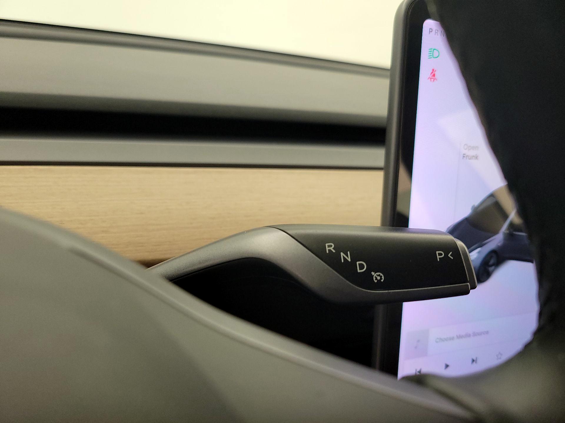 Thumbnail: 2019 Tesla Model 3 - 14
