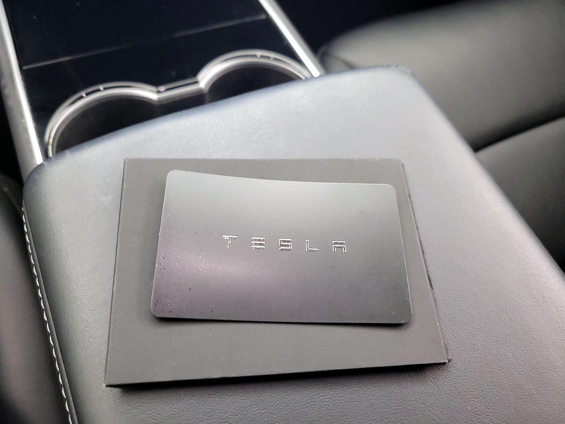 Thumbnail: 2019 Tesla Model 3 - 18