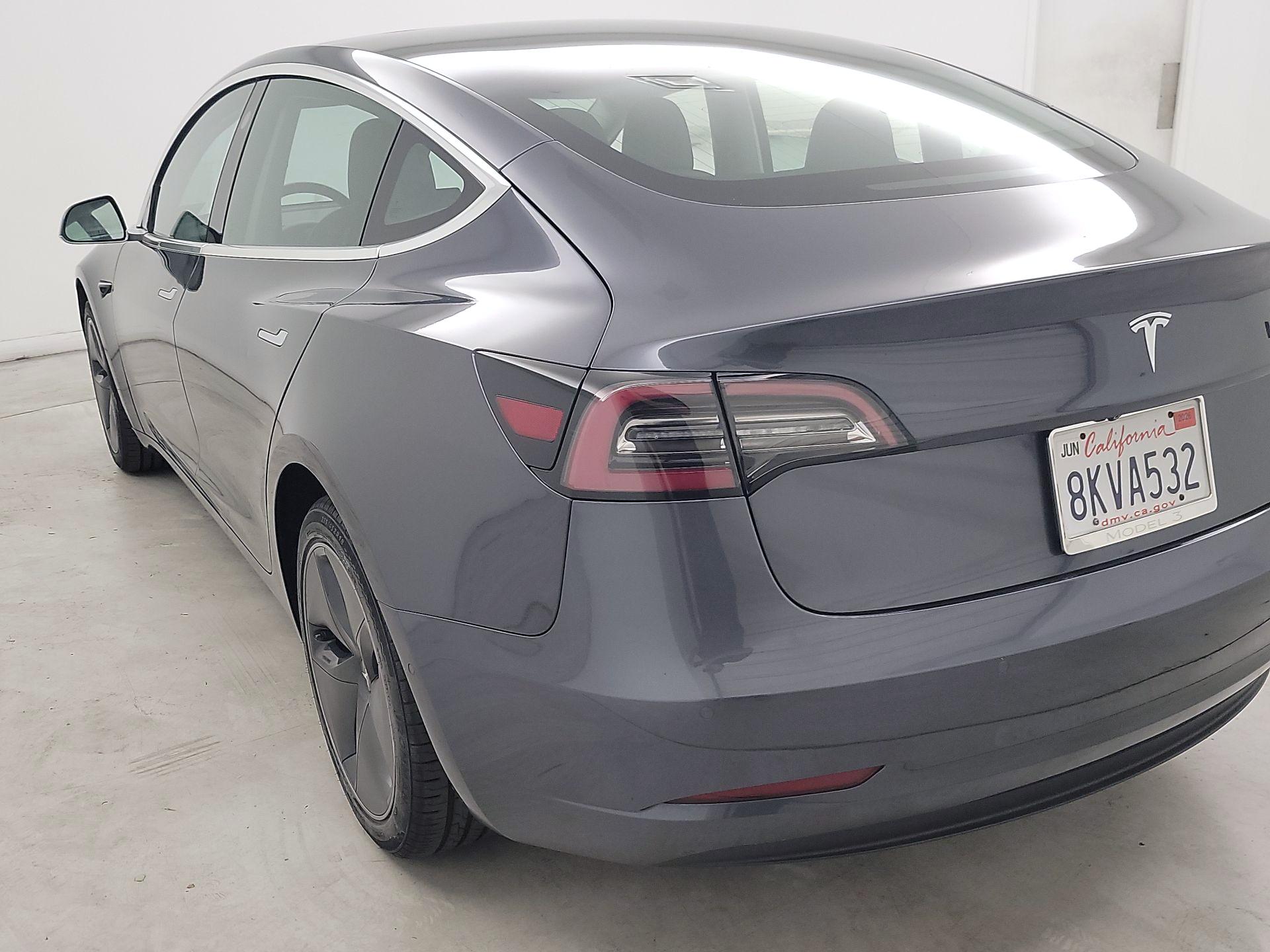Thumbnail: 2019 Tesla Model 3 - 7
