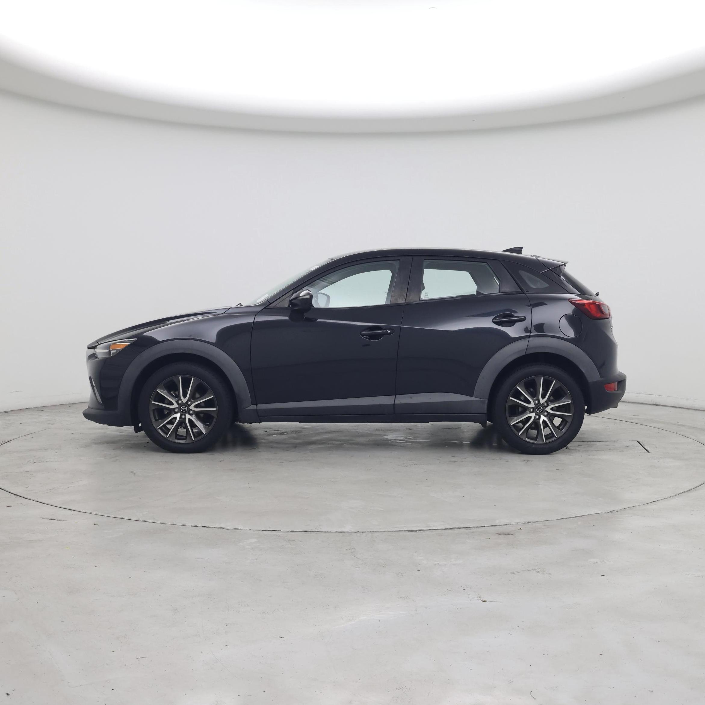 Thumbnail: 2017 Mazda CX-3 - 3