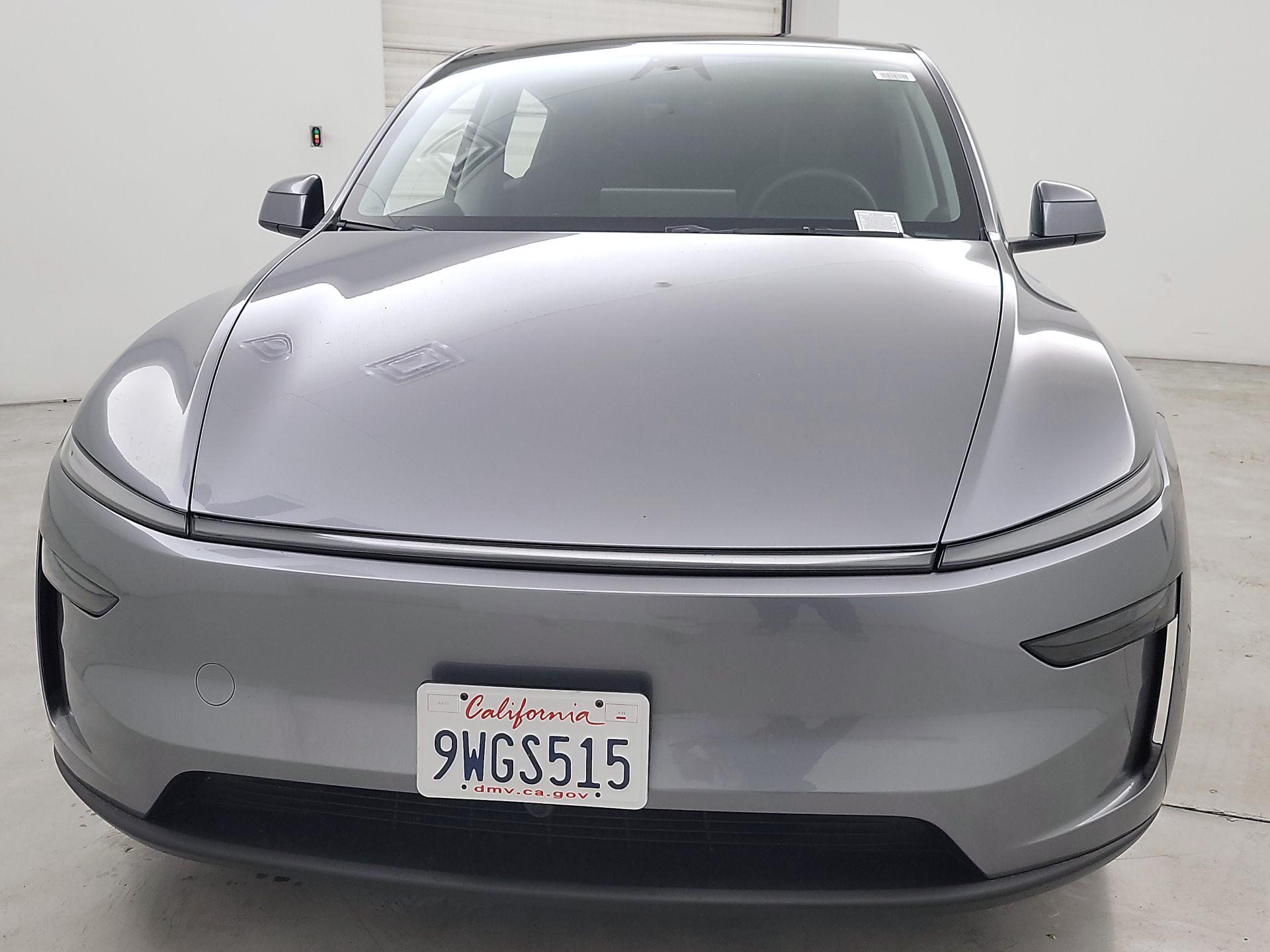 Thumbnail: 2026 Tesla Model Y - 2