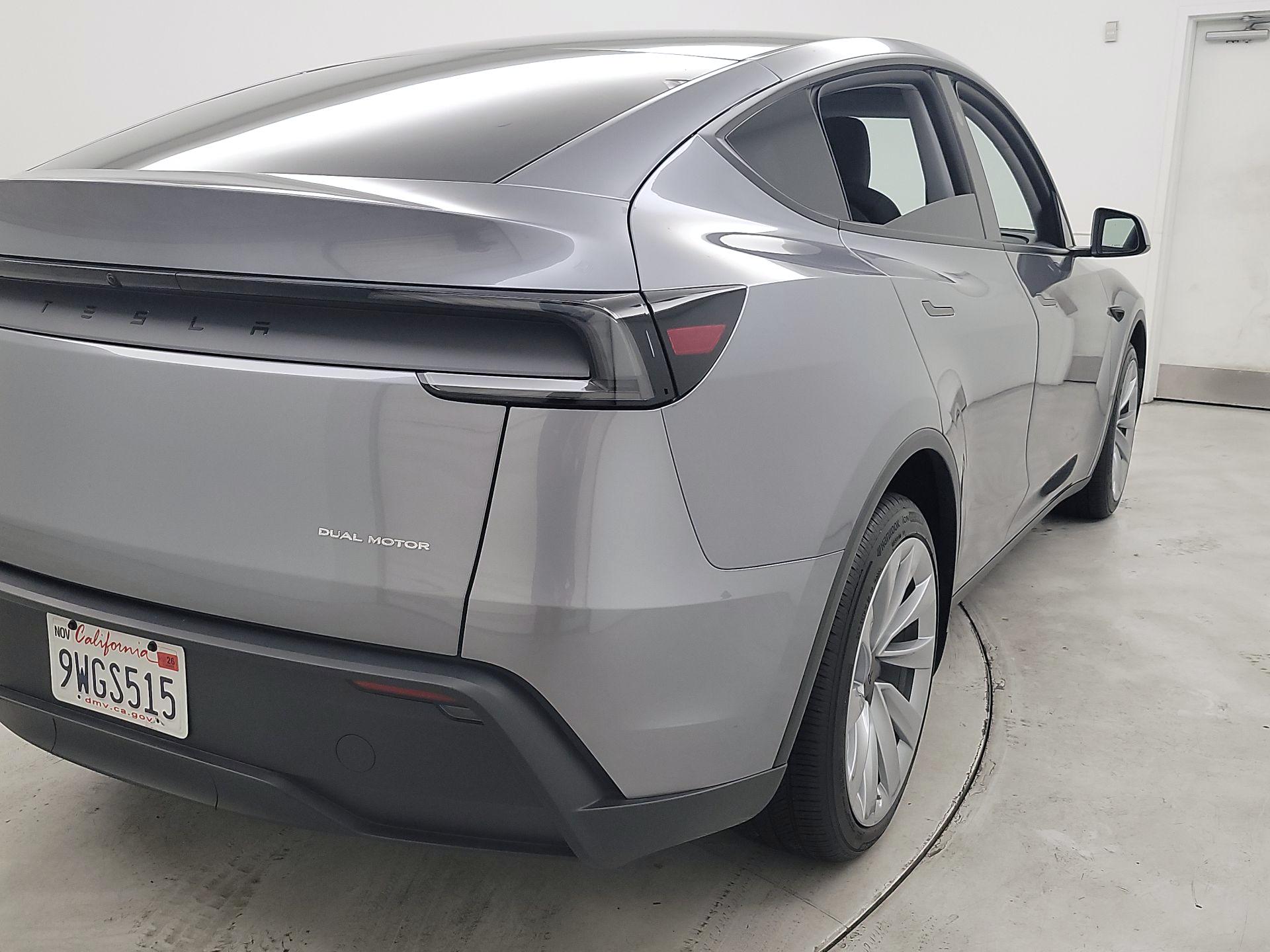 Thumbnail: 2026 Tesla Model Y - 5