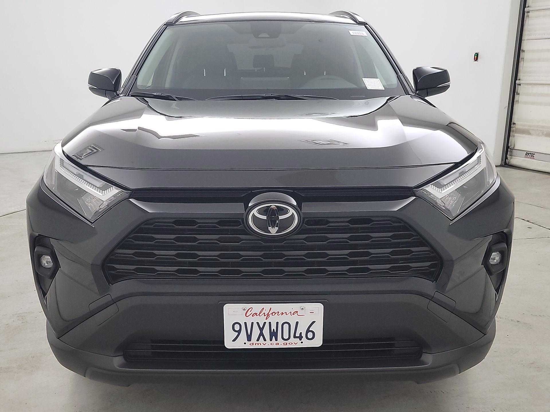 Thumbnail: 2025 Toyota RAV4 - 2