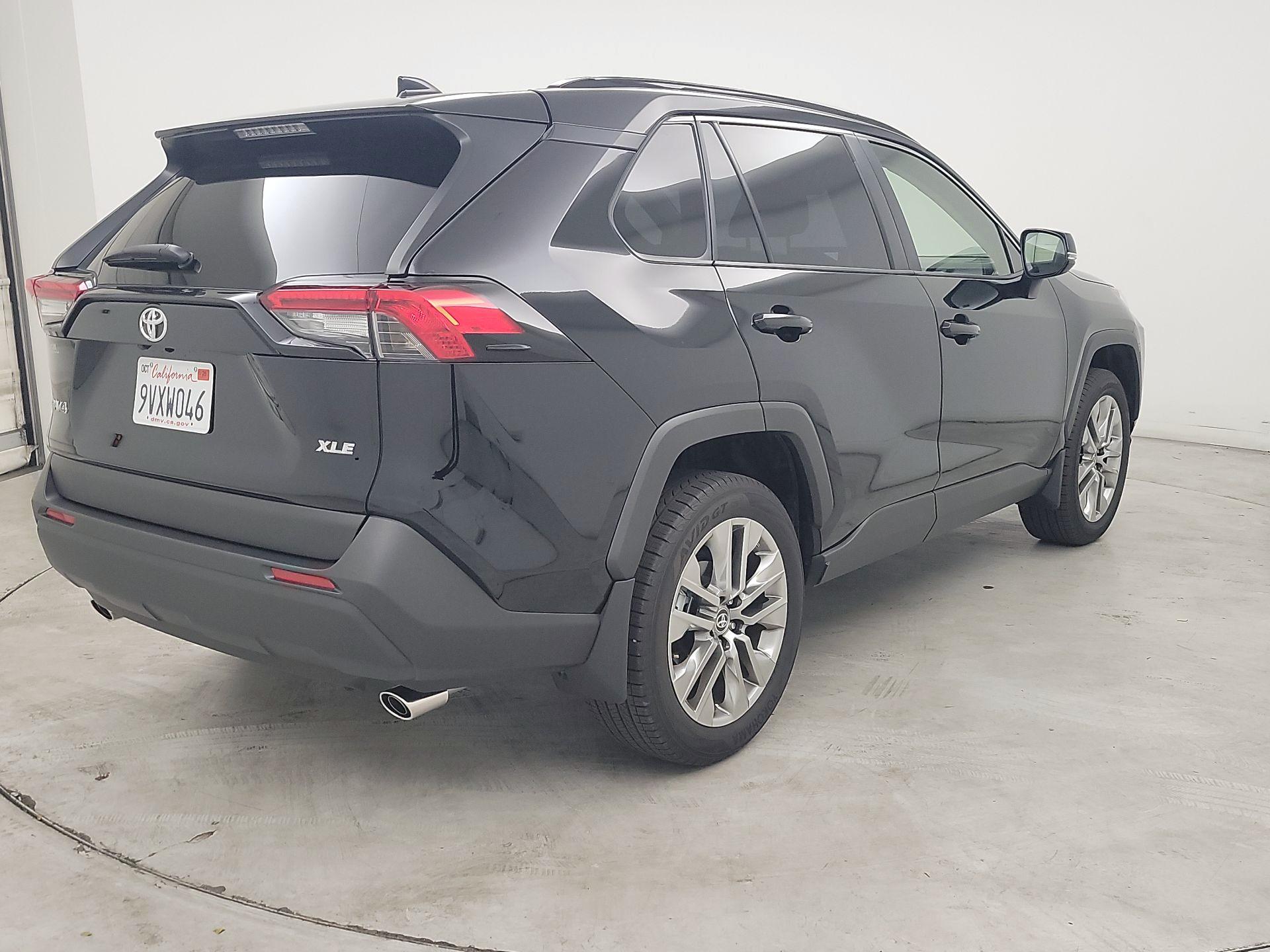 Thumbnail: 2025 Toyota RAV4 - 5