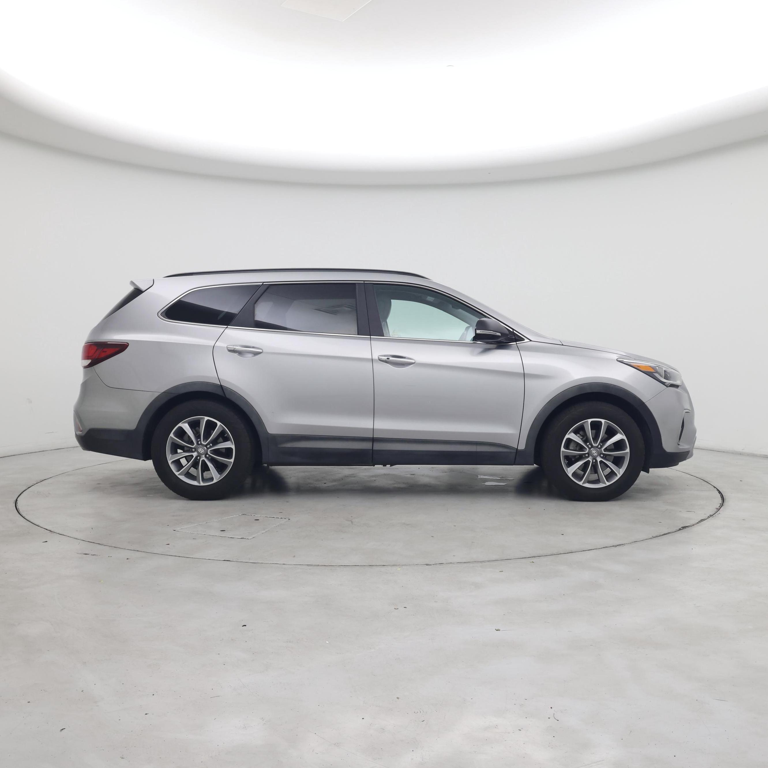 Thumbnail: 2017 Hyundai Santa Fe - 7