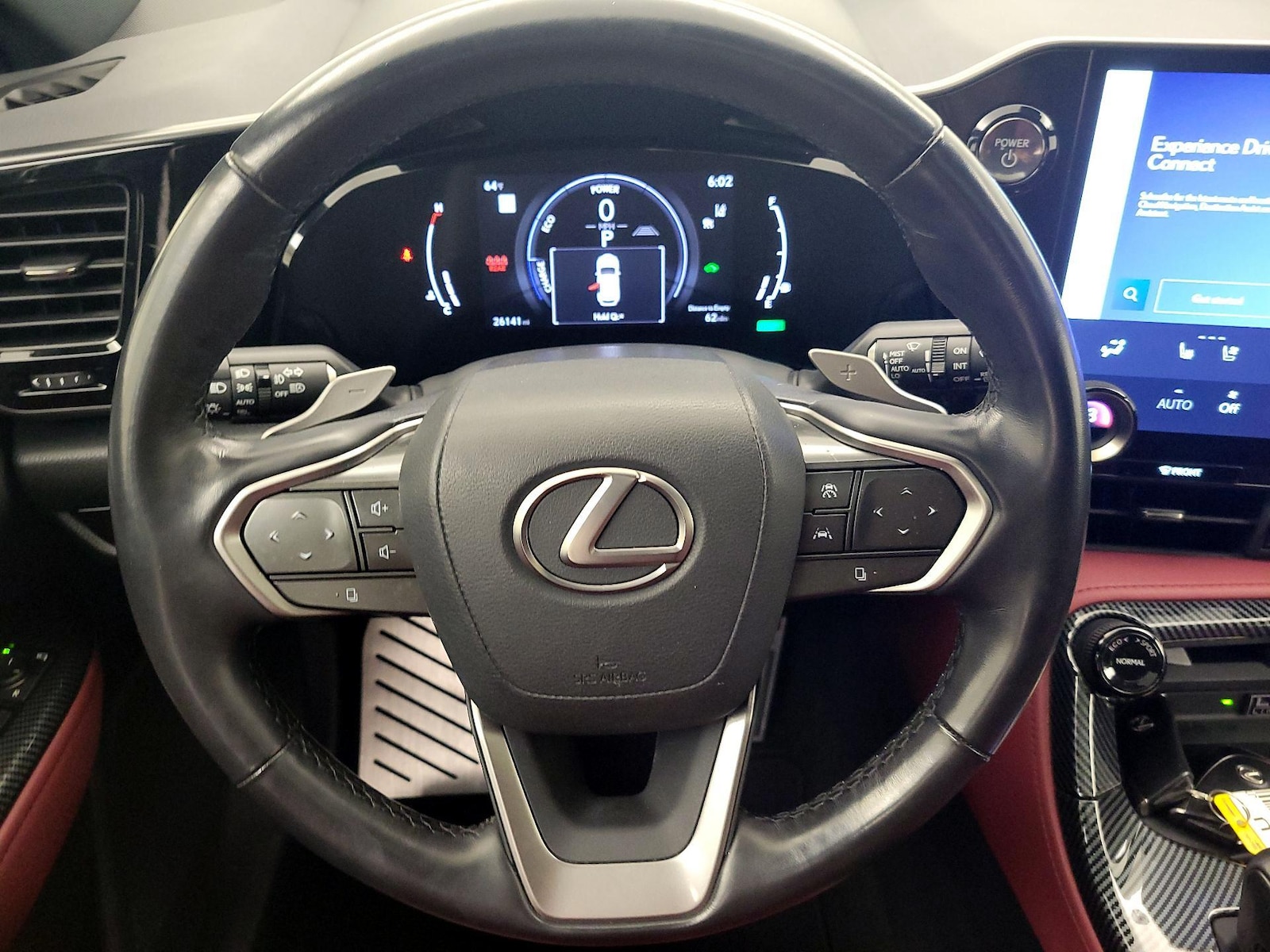 2022 Lexus NX Hybrid 350h - Photo 11