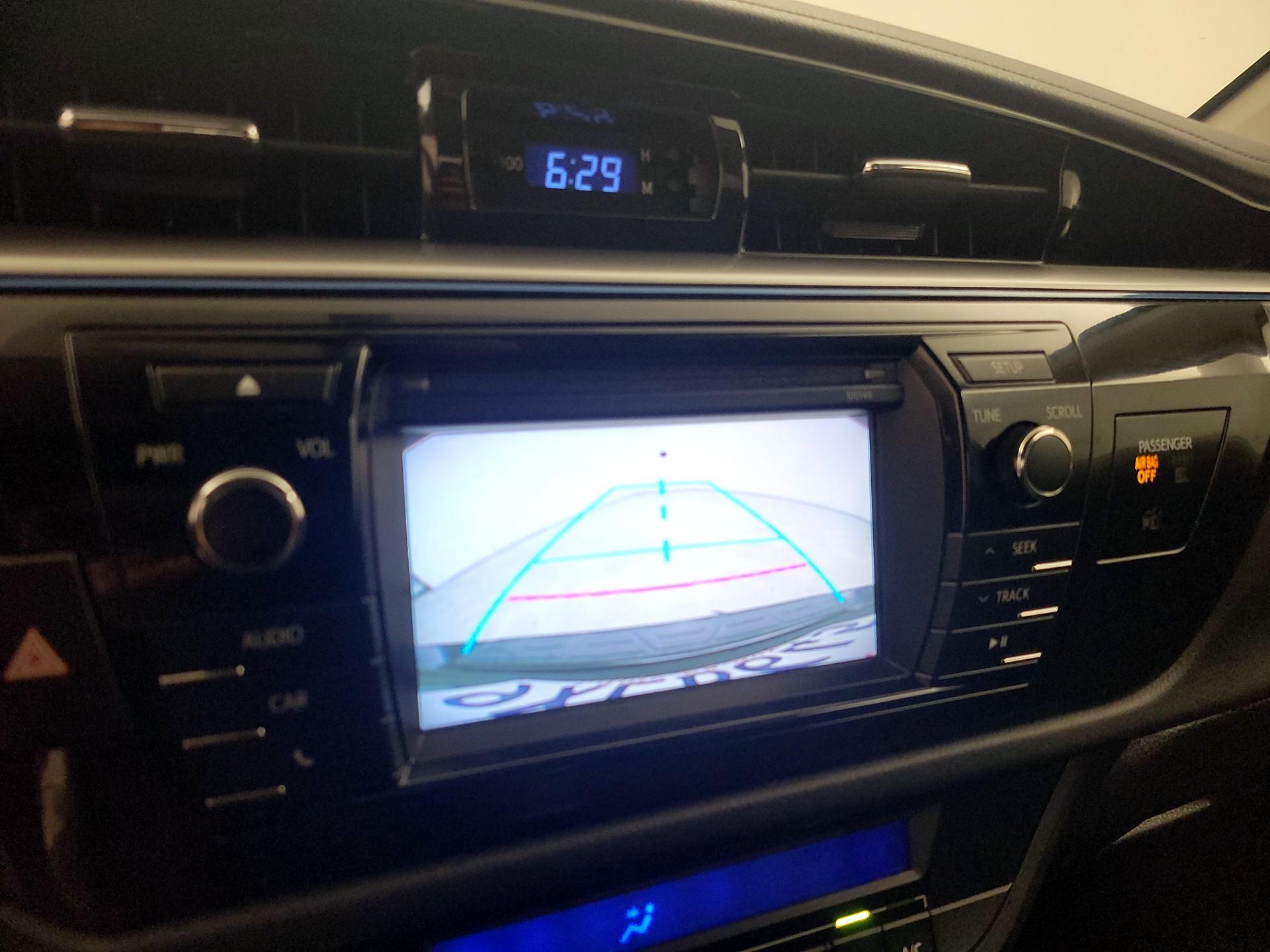 Thumbnail: 2015 Toyota Corolla - 14