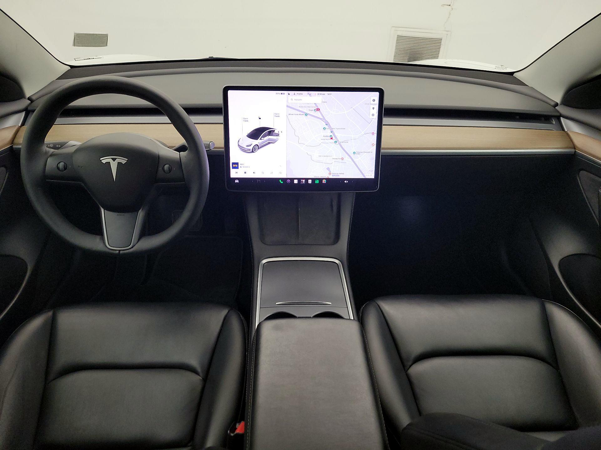 Thumbnail: 2022 Tesla Model 3 - 9