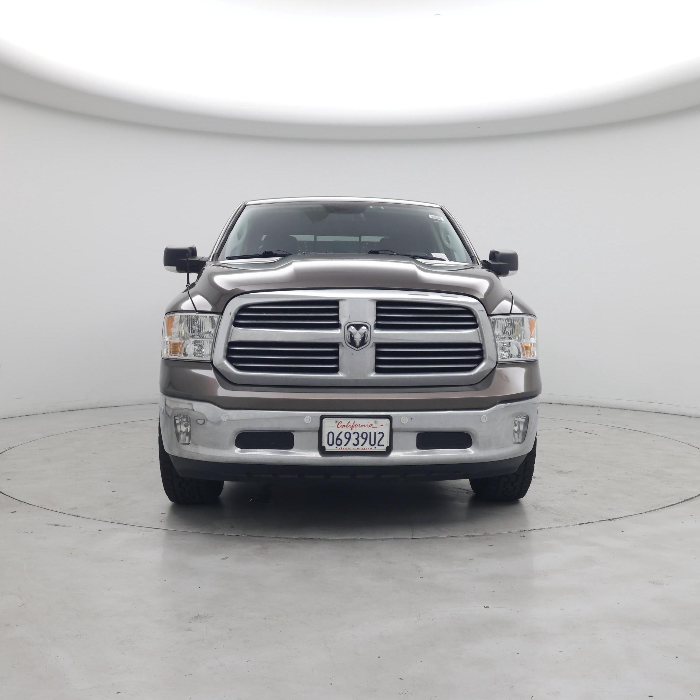 Thumbnail: 2019 RAM 1500 Classic - 5