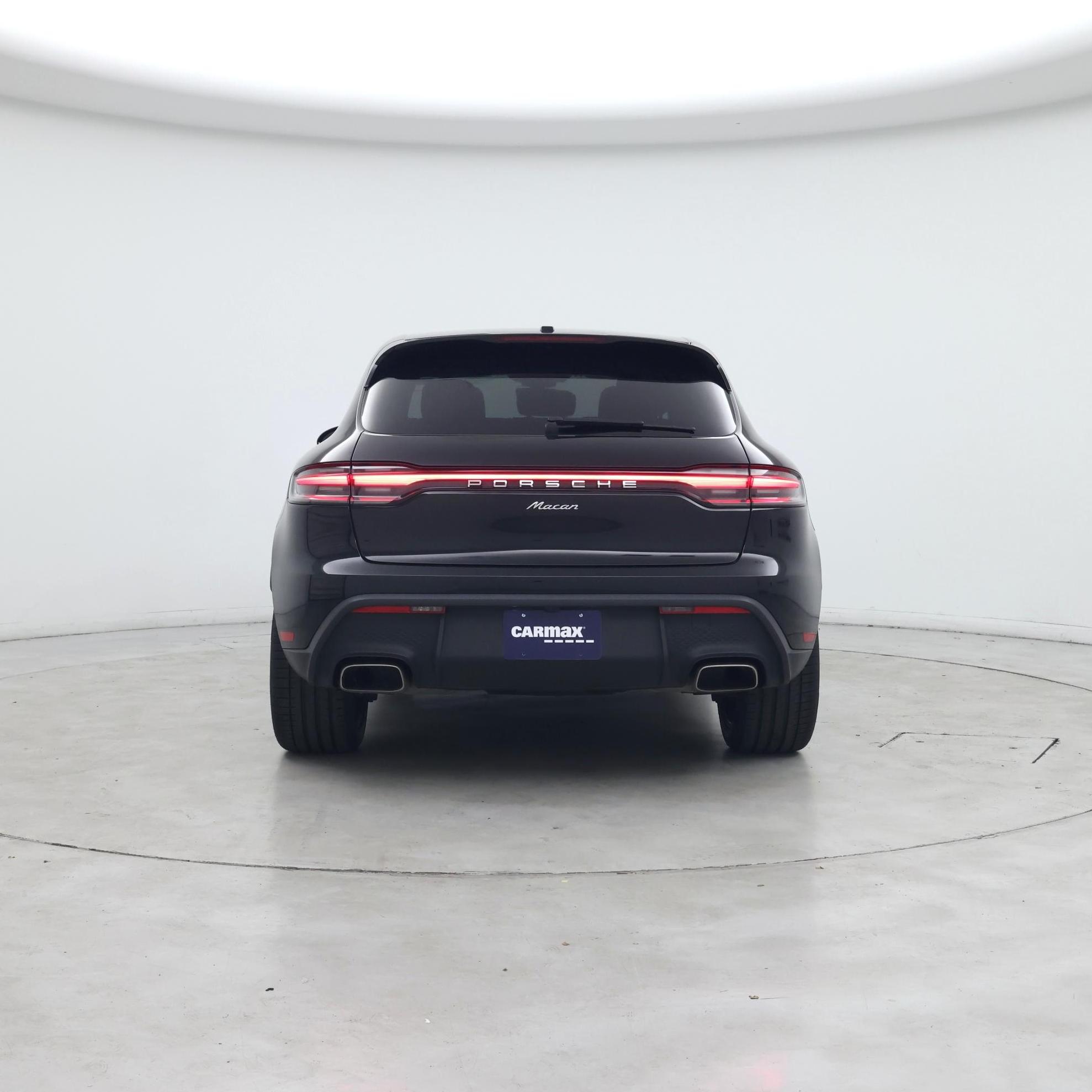 Thumbnail: 2023 Porsche Macan - 6