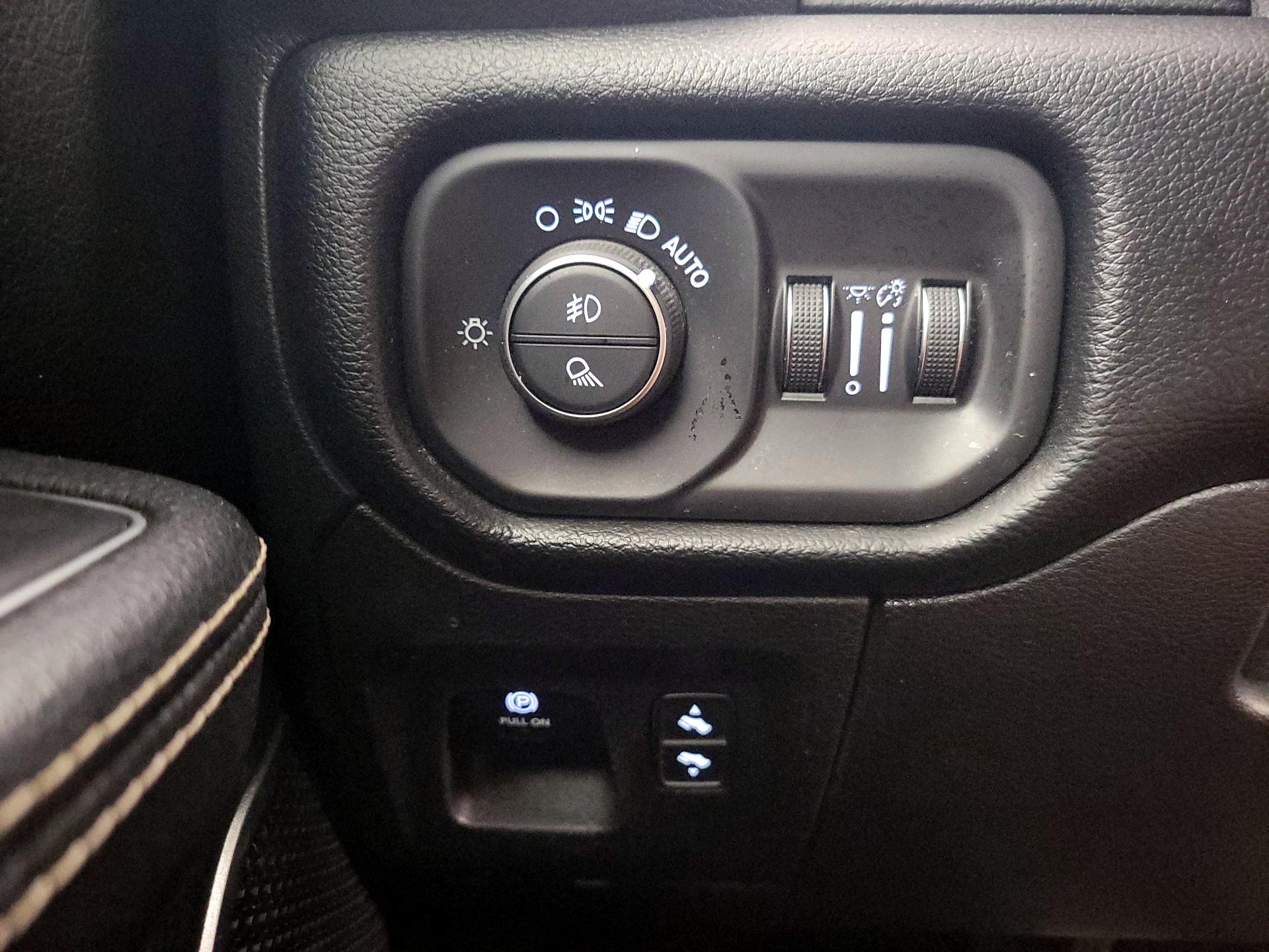 Thumbnail: 2020 RAM 1500 - 13
