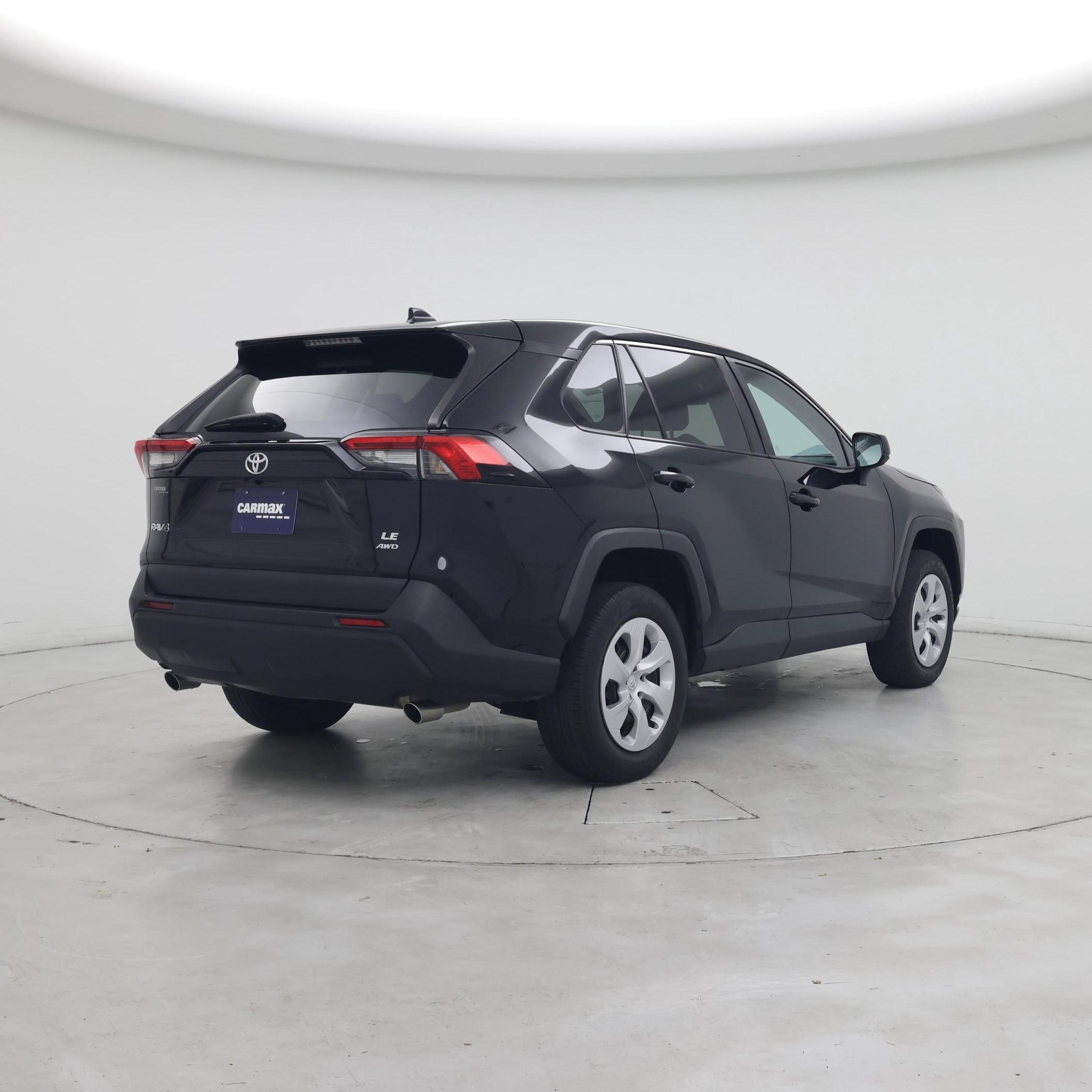 Thumbnail: 2023 Toyota RAV4 - 8