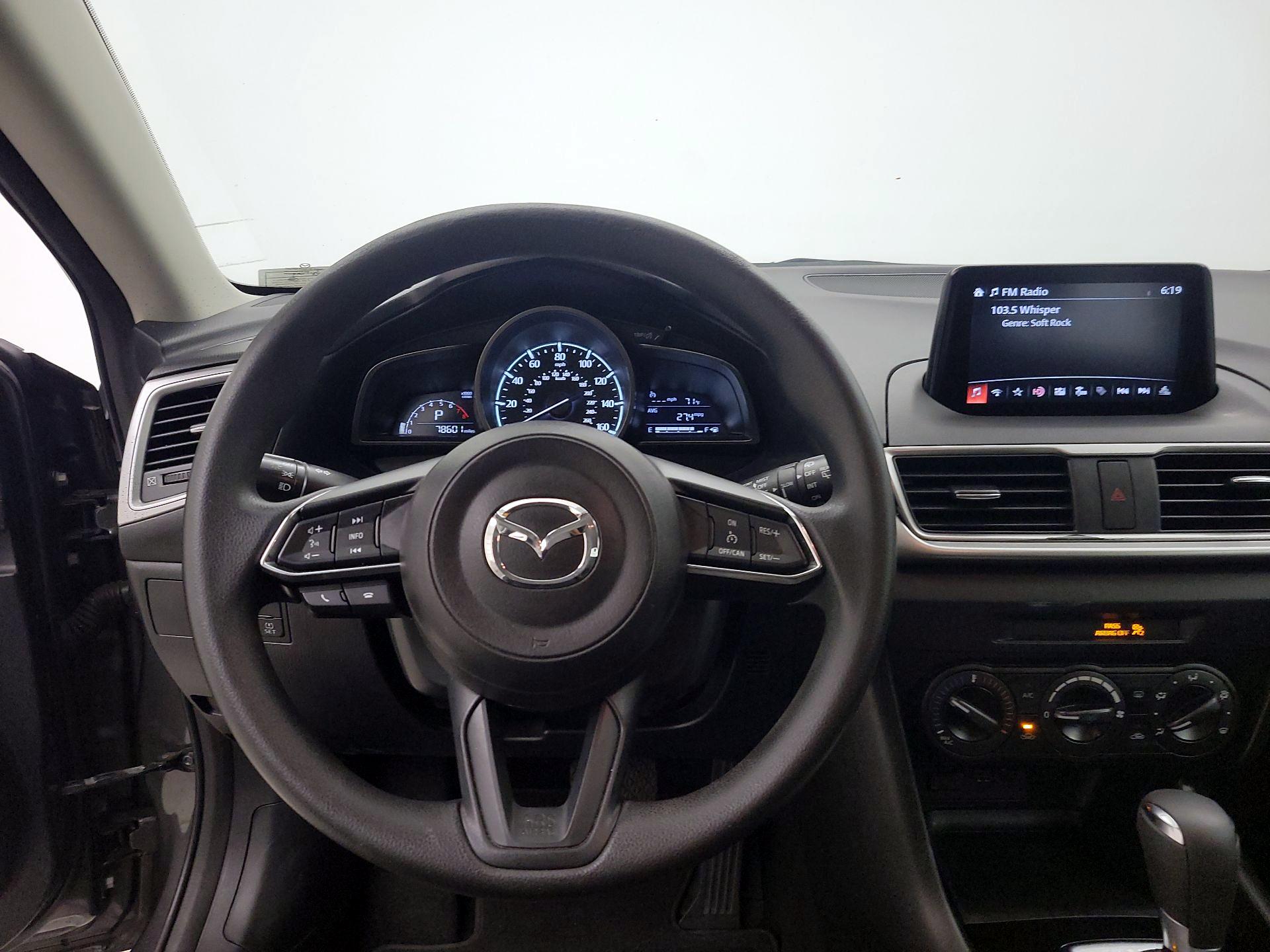 Thumbnail: 2018 Mazda Mazda3 - 10