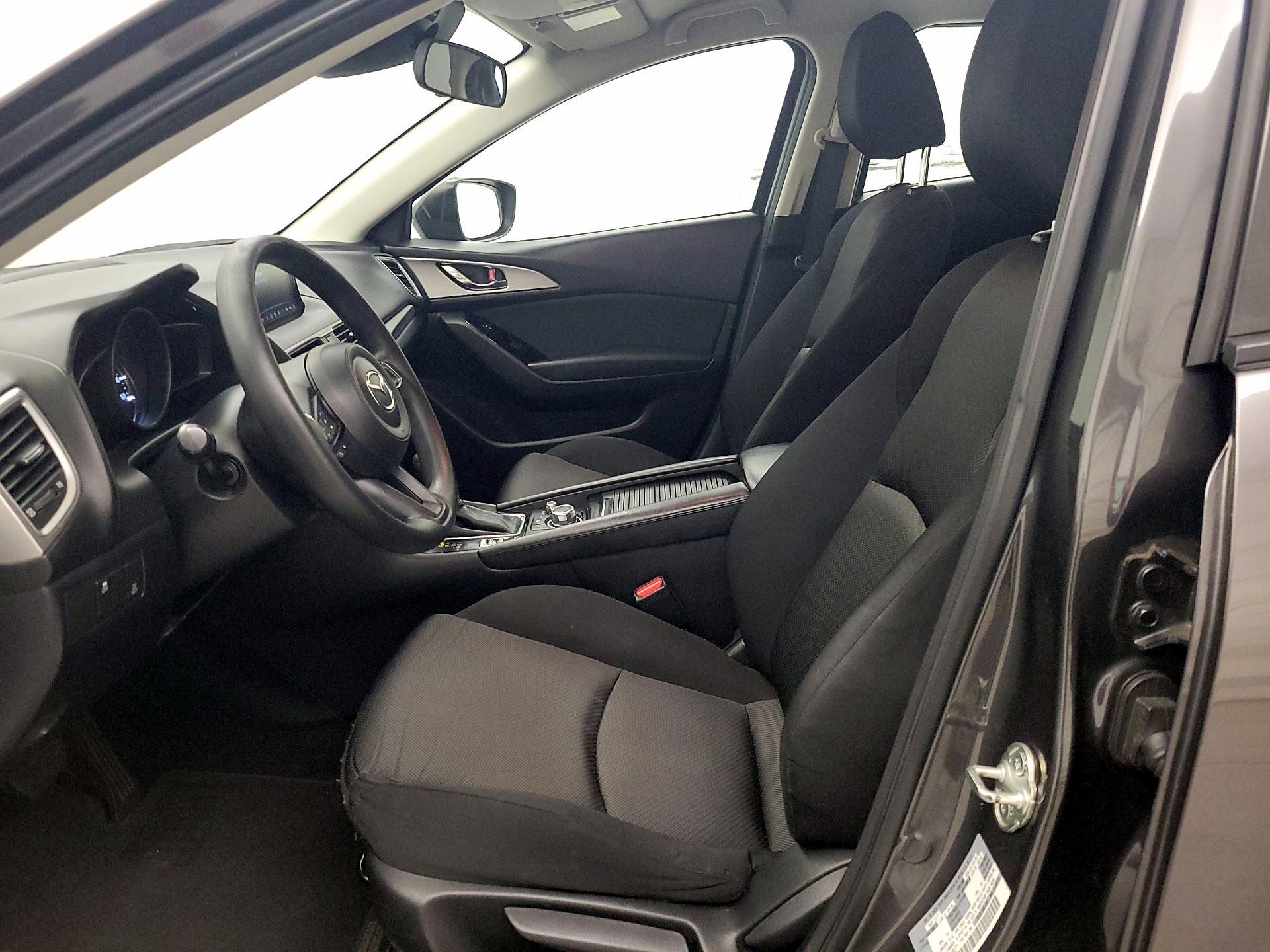 Thumbnail: 2018 Mazda Mazda3 - 11