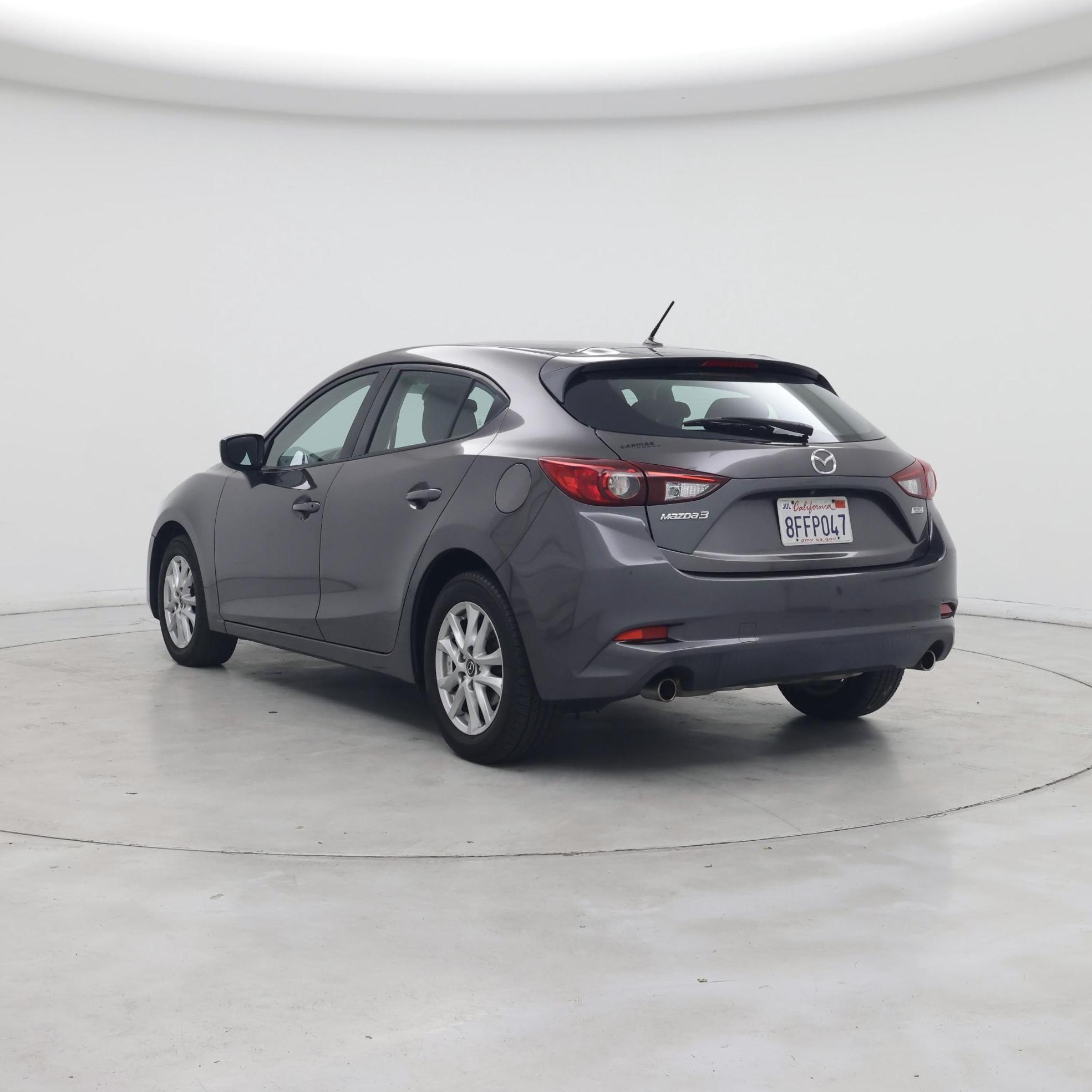 Thumbnail: 2018 Mazda Mazda3 - 2
