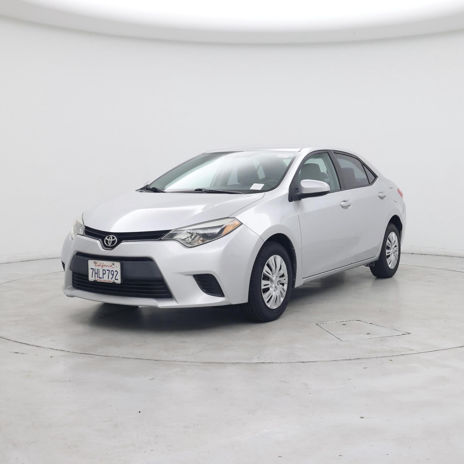 Thumbnail: 2015 Toyota Corolla - 4