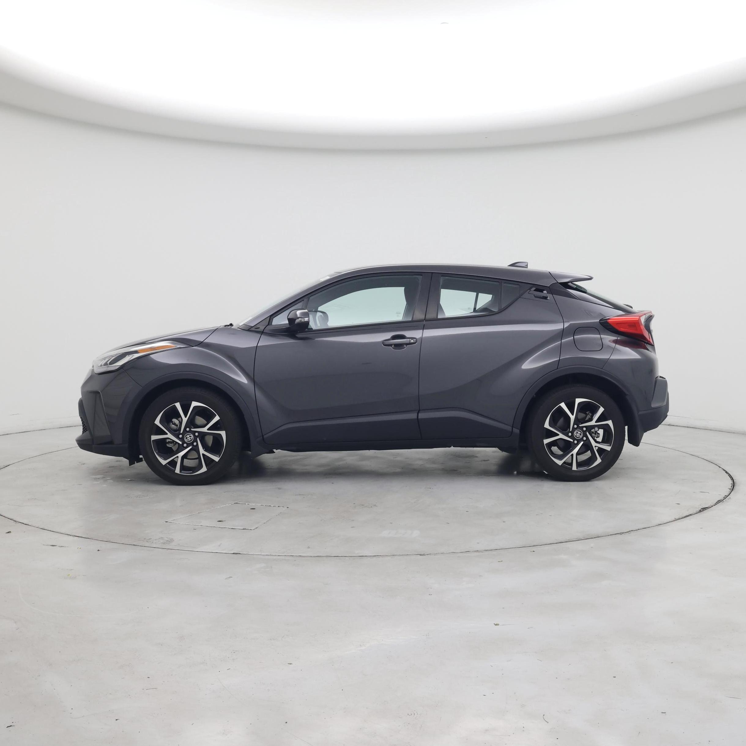Thumbnail: 2022 Toyota C-HR - 3