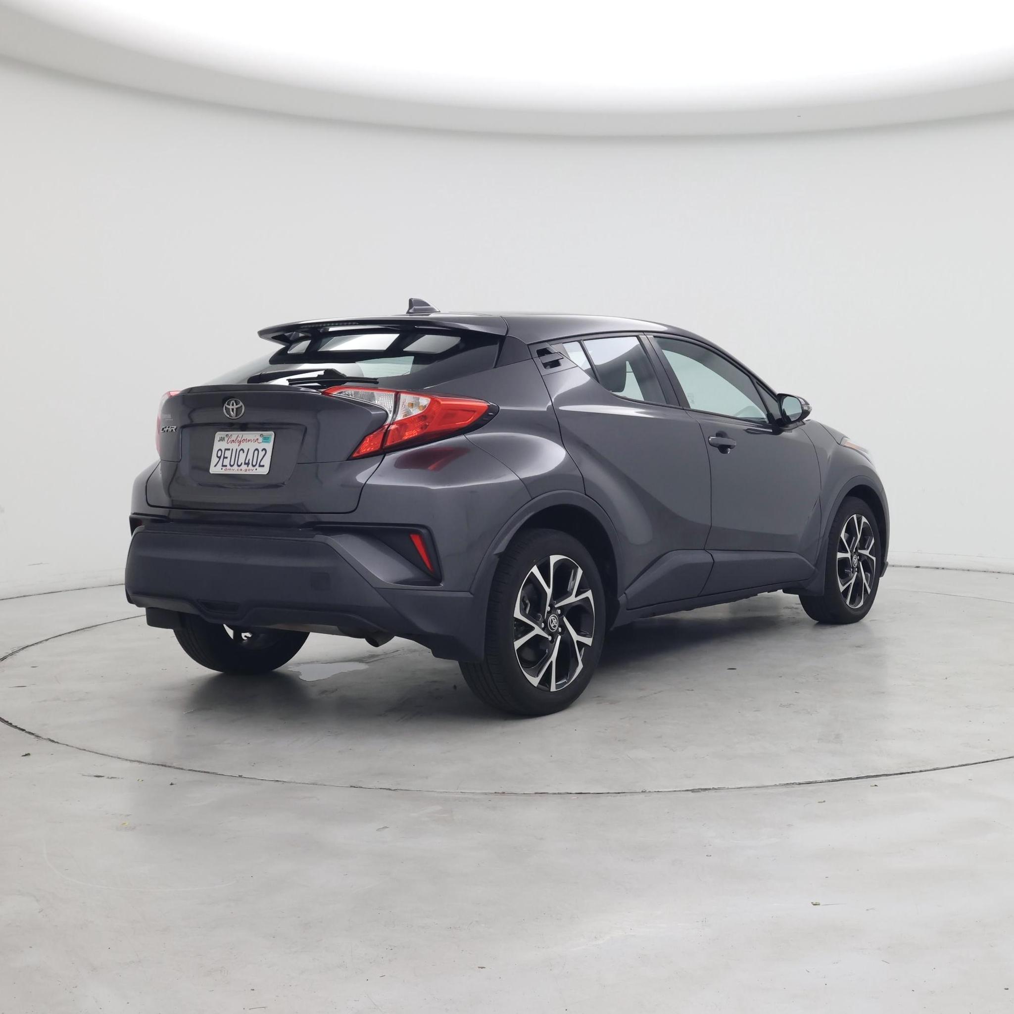 Thumbnail: 2022 Toyota C-HR - 8