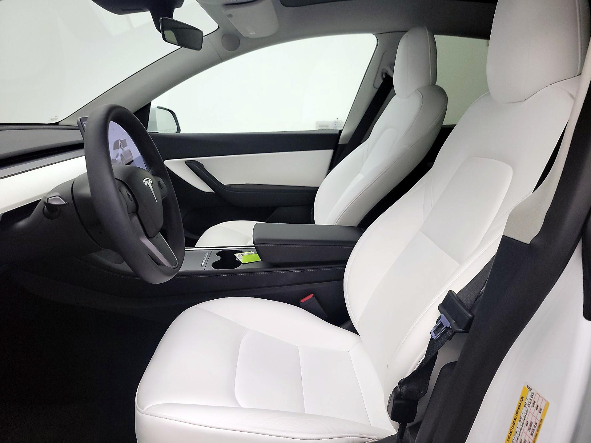 Thumbnail: 2022 Tesla Model Y - 11