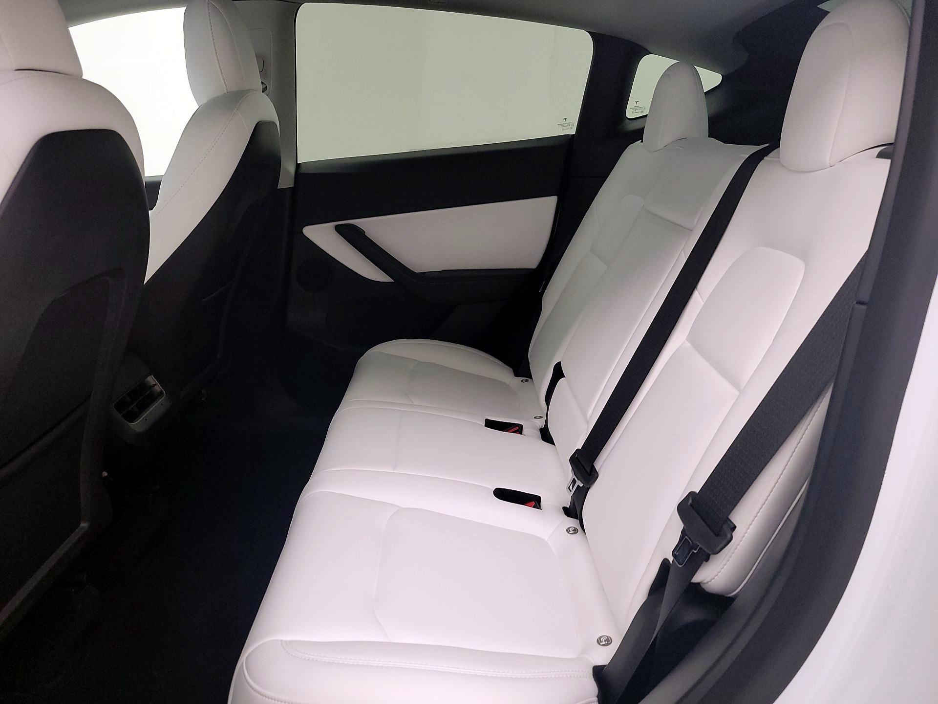 Thumbnail: 2022 Tesla Model Y - 18