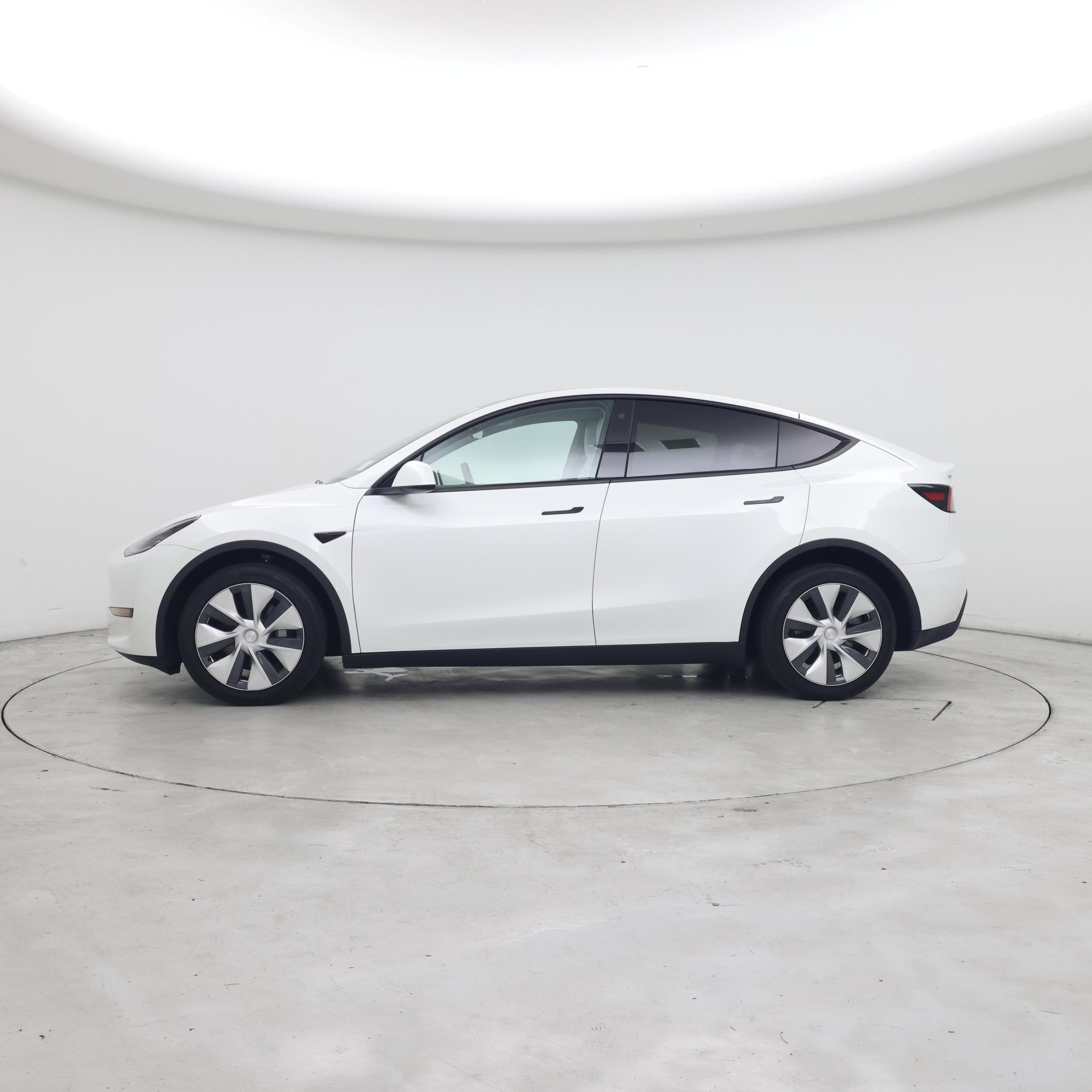 Thumbnail: 2022 Tesla Model Y - 3
