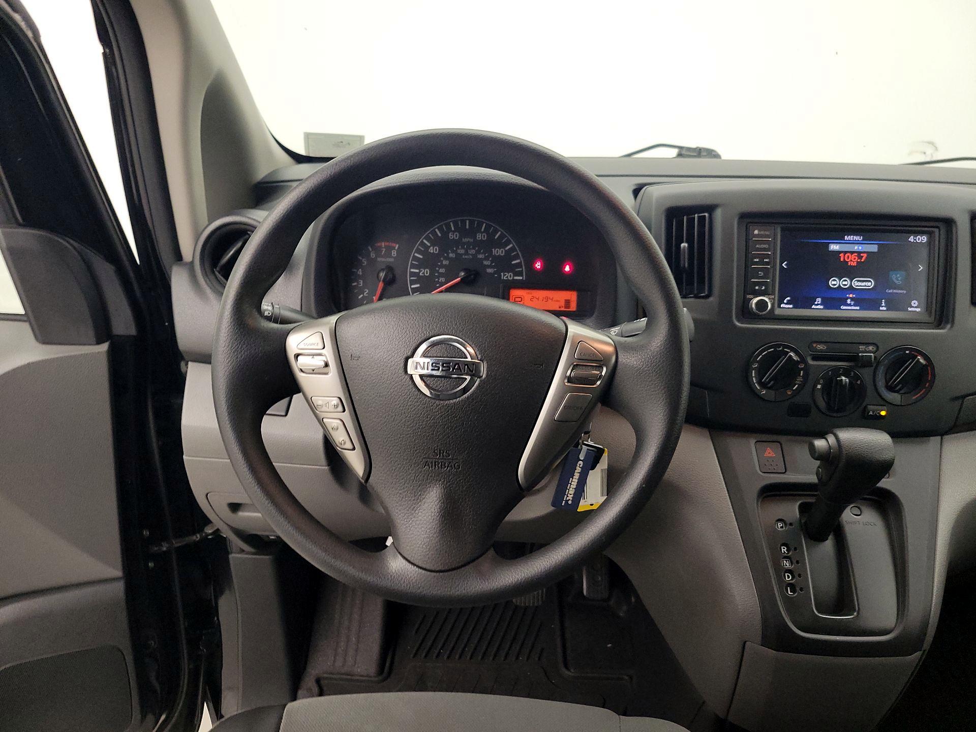 Thumbnail: 2020 Nissan NV200 - 10