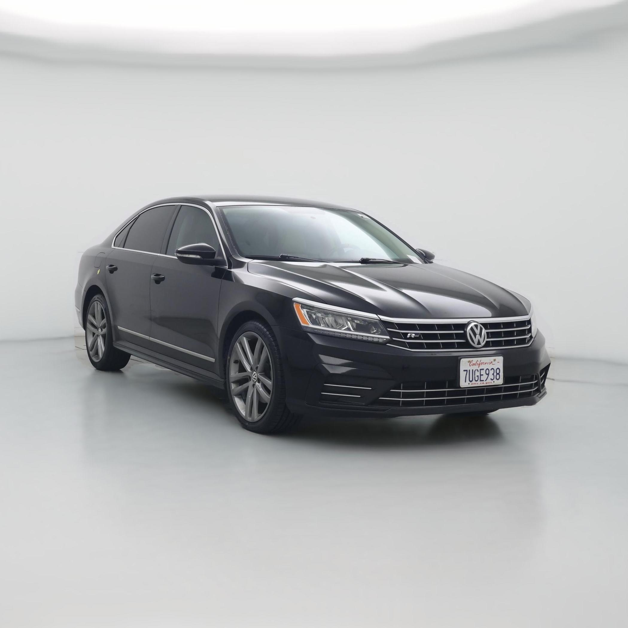 Thumbnail: 2016 Volkswagen Passat - 1