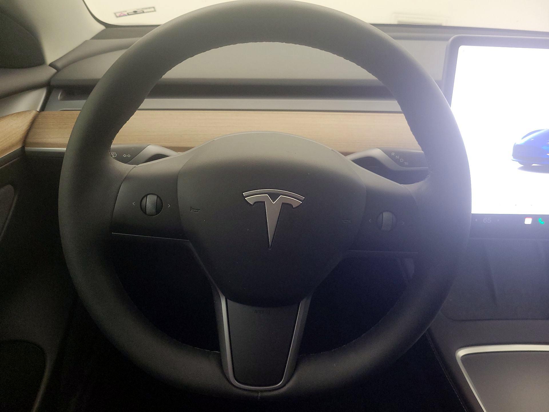 Thumbnail: 2022 Tesla Model 3 - 10