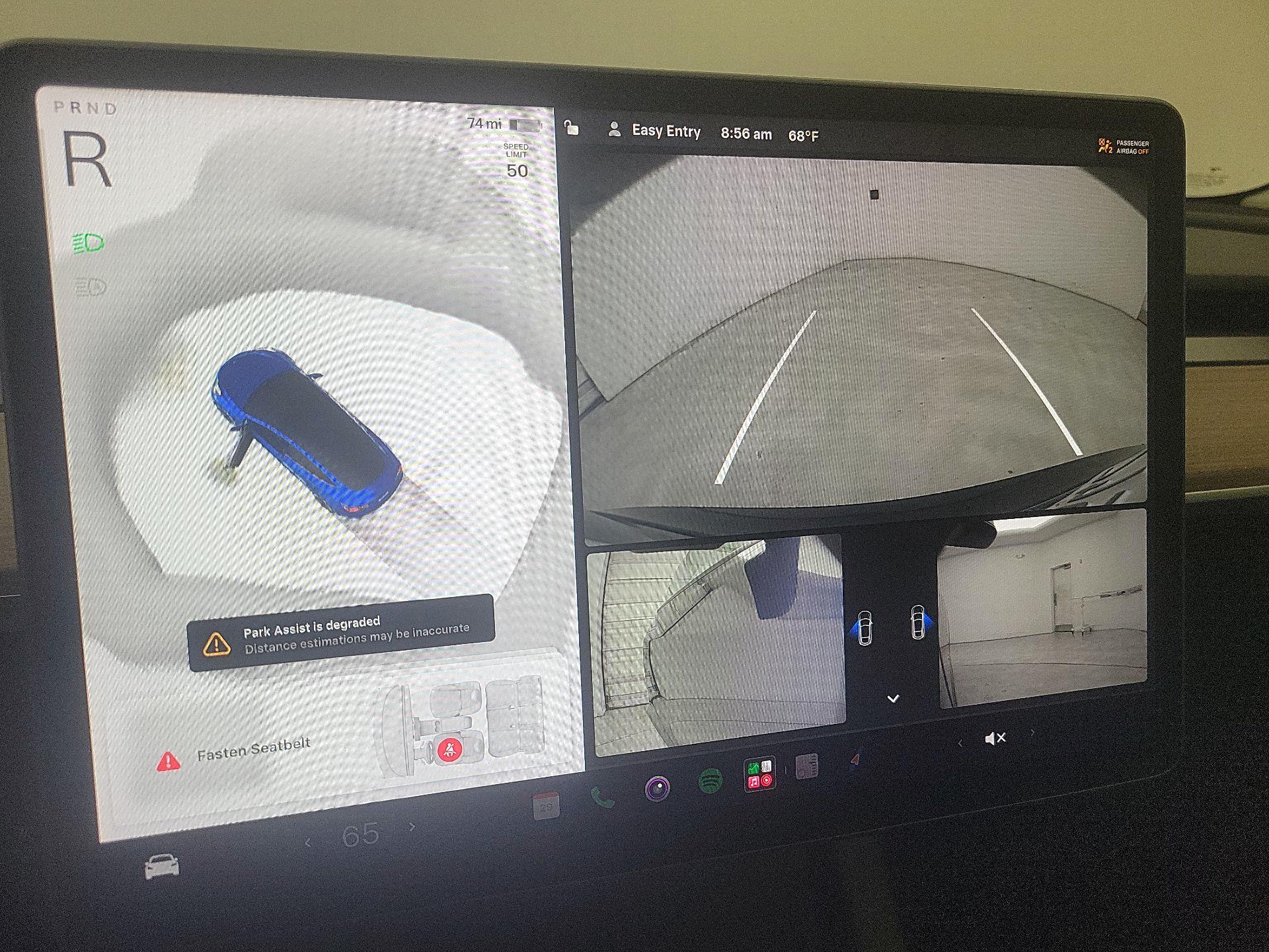 Thumbnail: 2022 Tesla Model 3 - 14