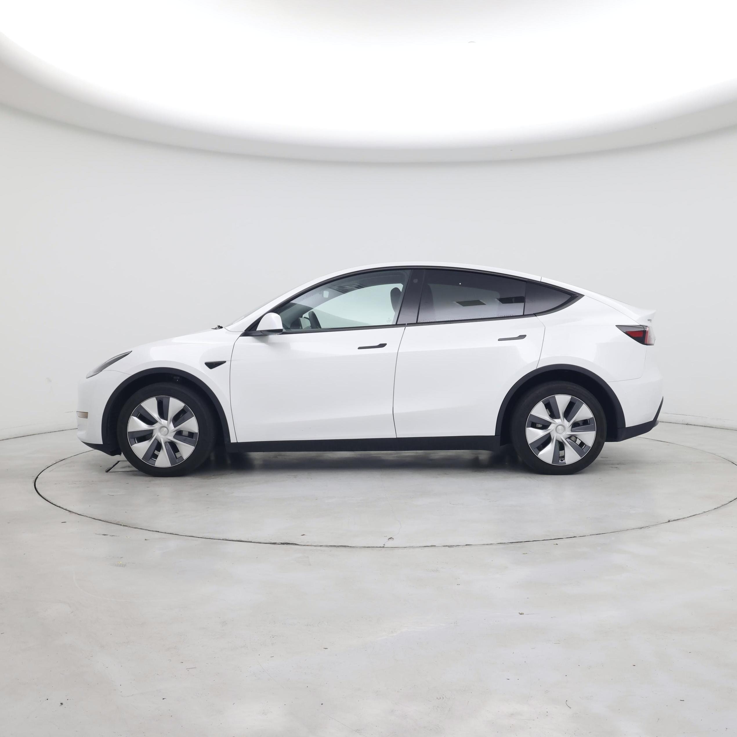 Thumbnail: 2023 Tesla Model Y - 3