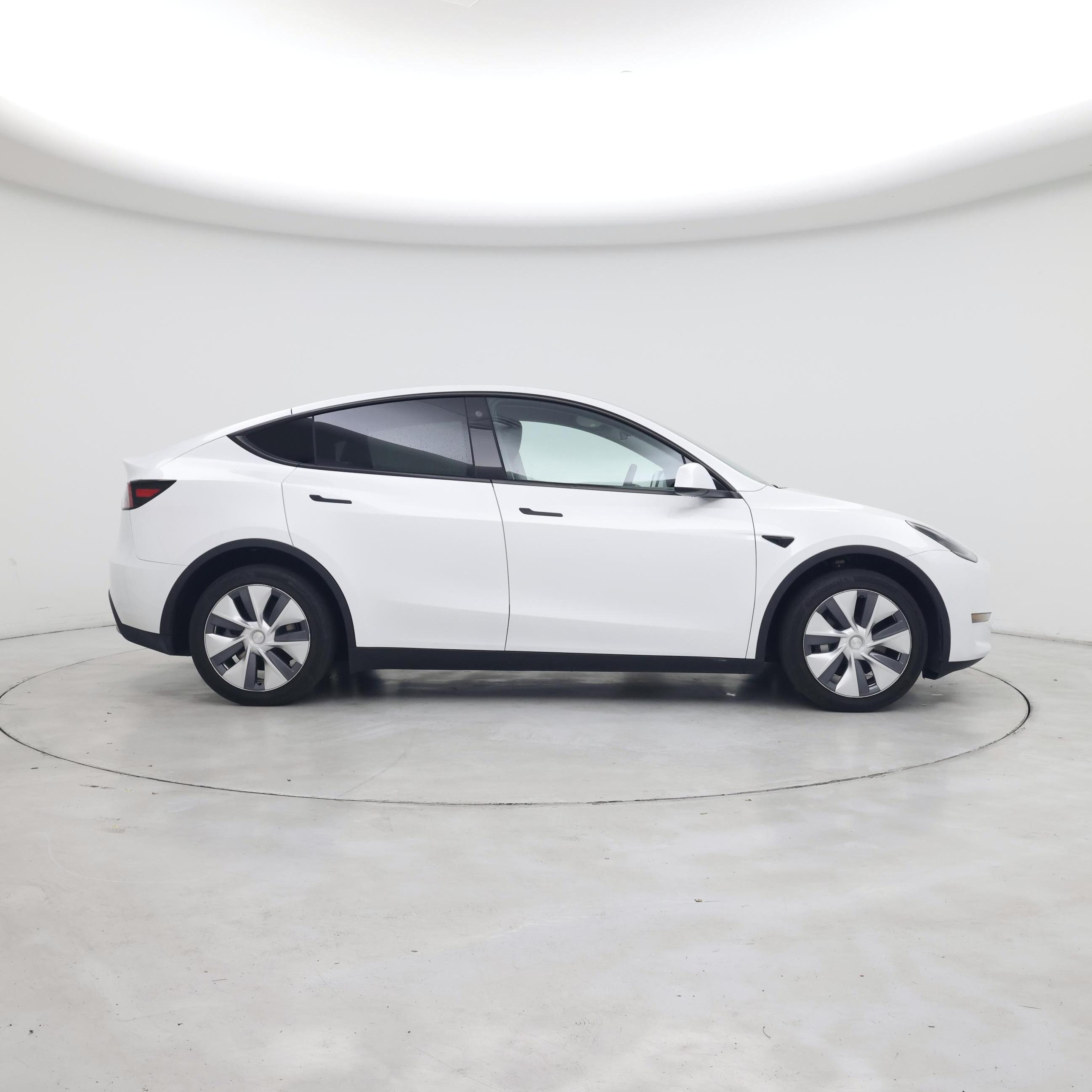 Thumbnail: 2023 Tesla Model Y - 7