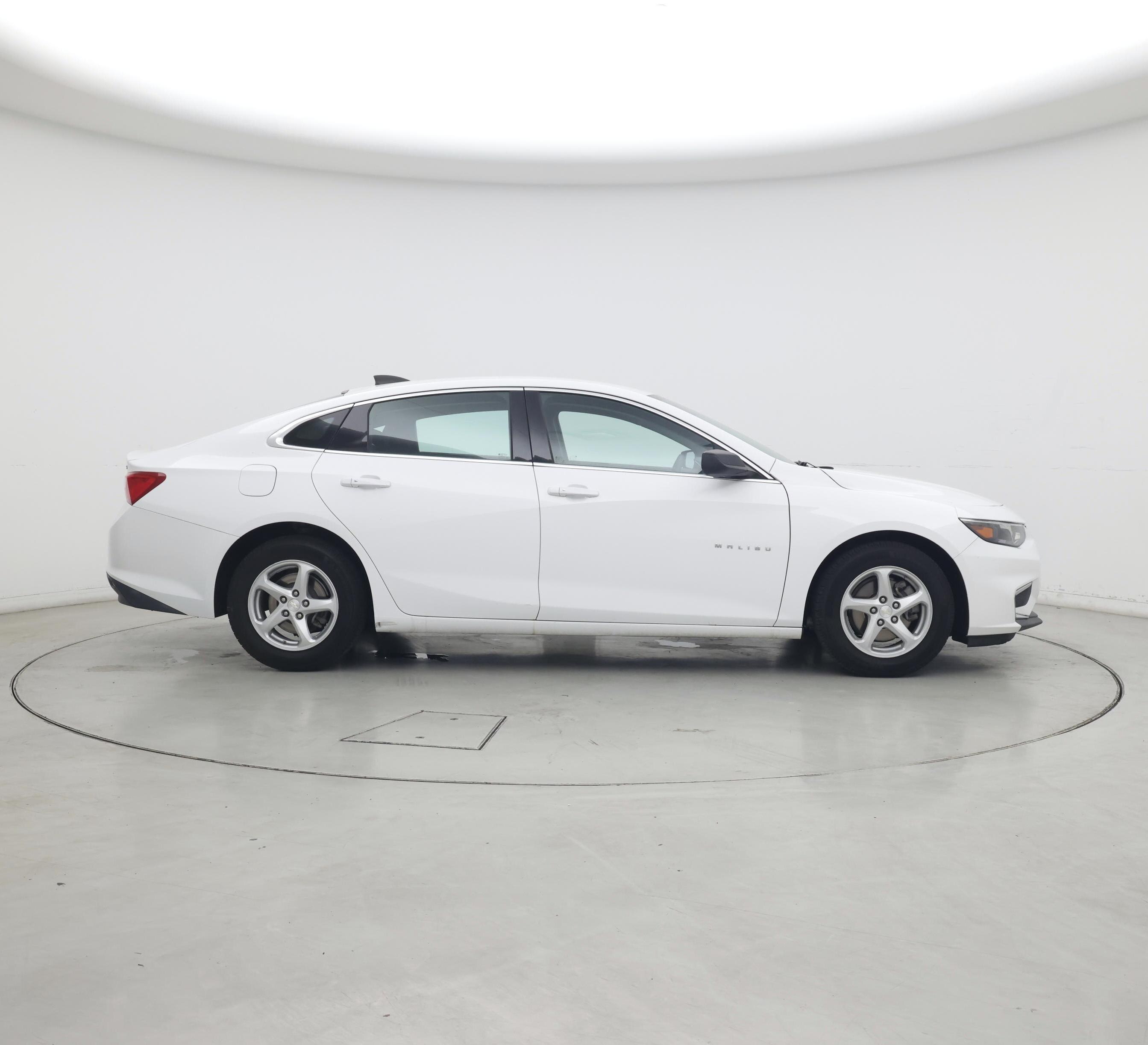 Thumbnail: 2016 Chevrolet Malibu - 7
