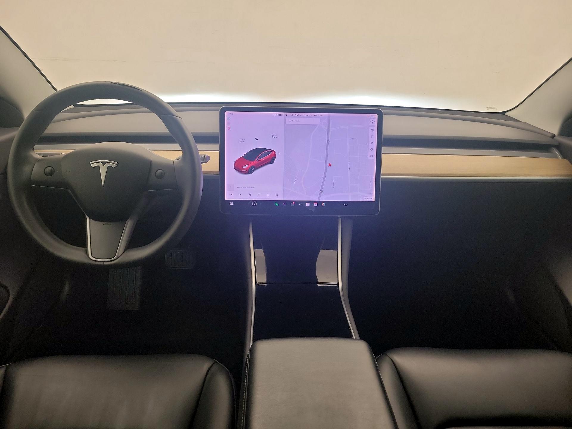 Thumbnail: 2019 Tesla Model 3 - 9