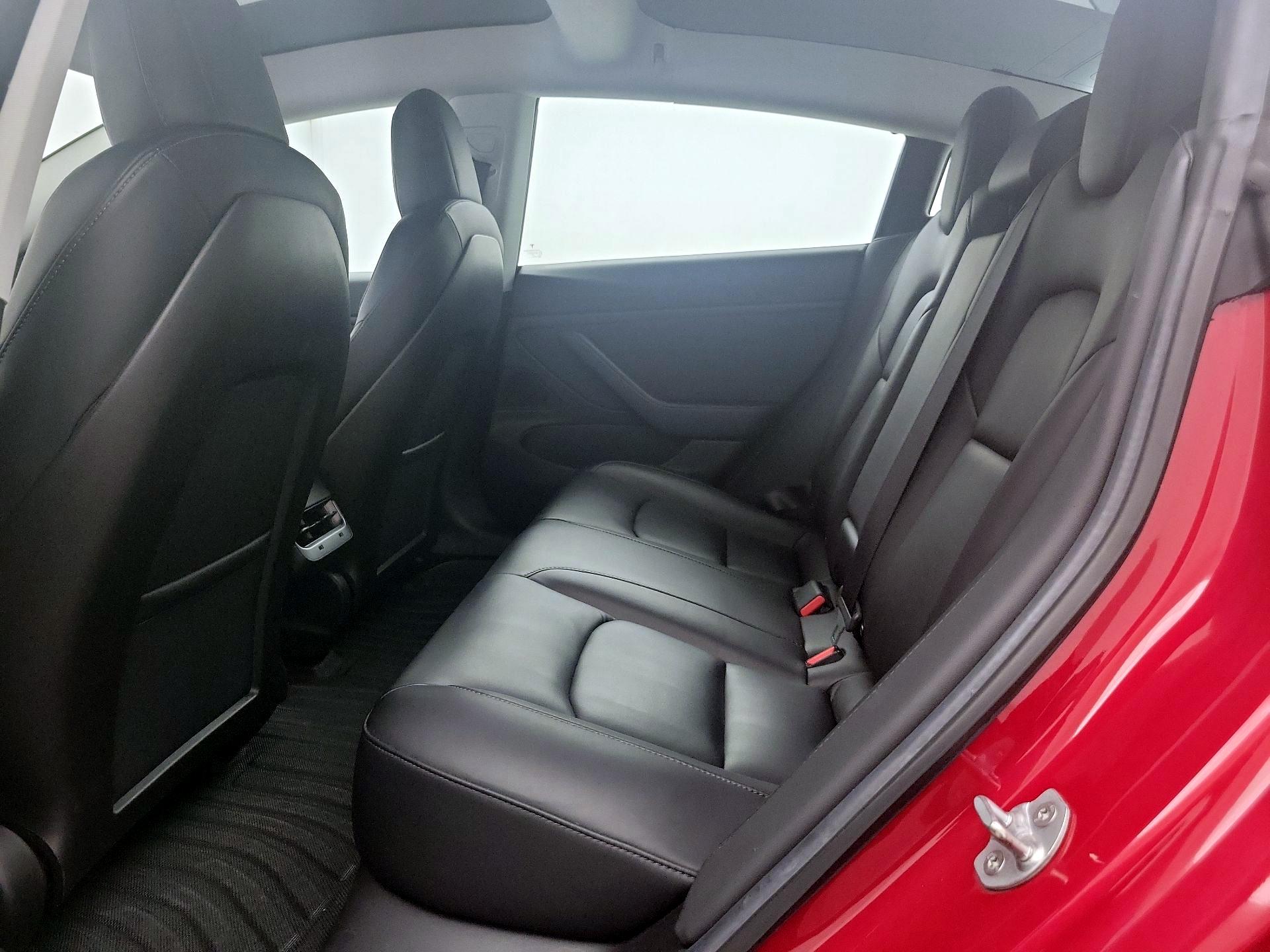 Thumbnail: 2019 Tesla Model 3 - 18