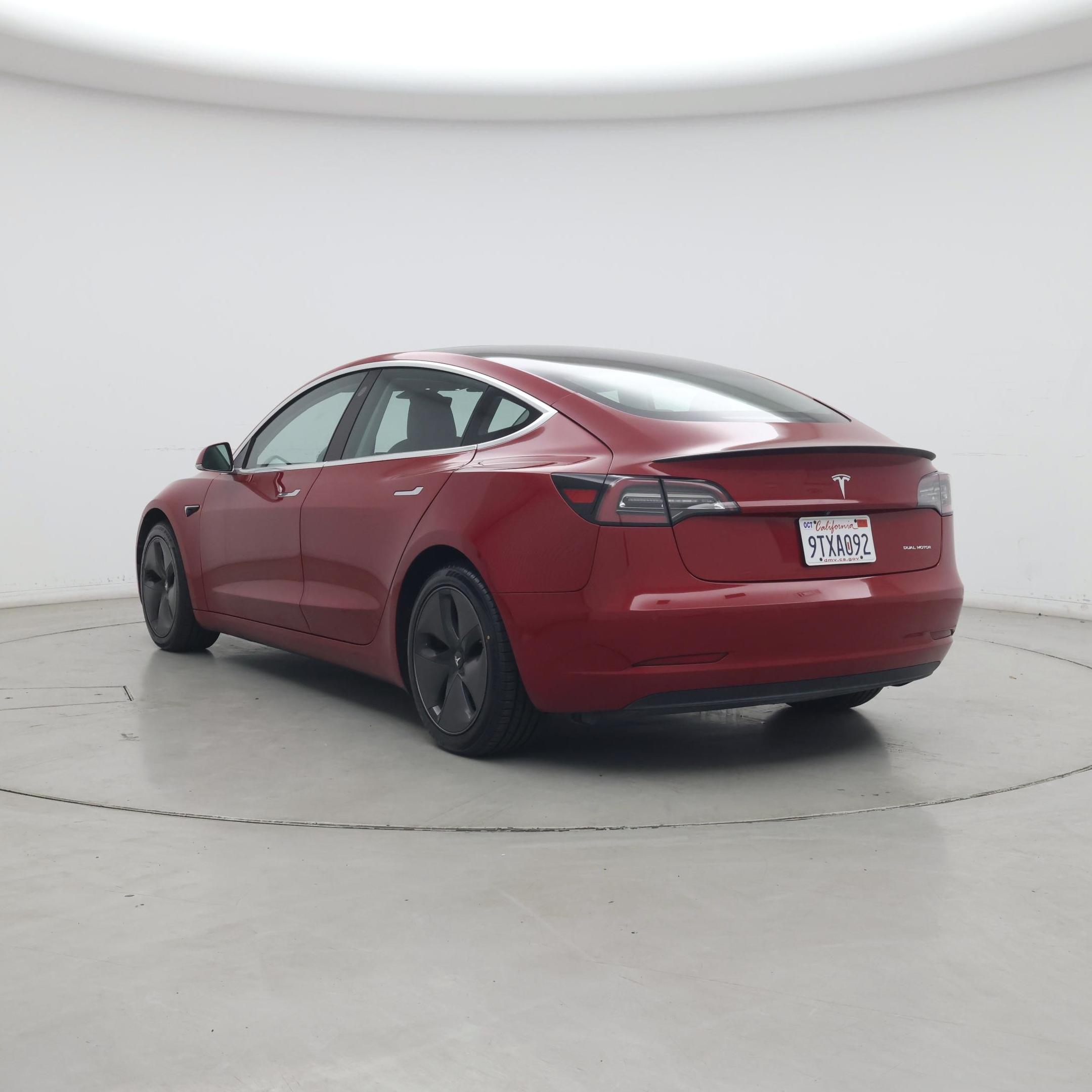 Thumbnail: 2019 Tesla Model 3 - 2