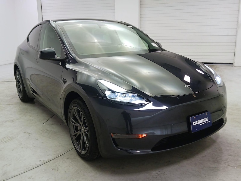 2025 Tesla Model Y Long Range
