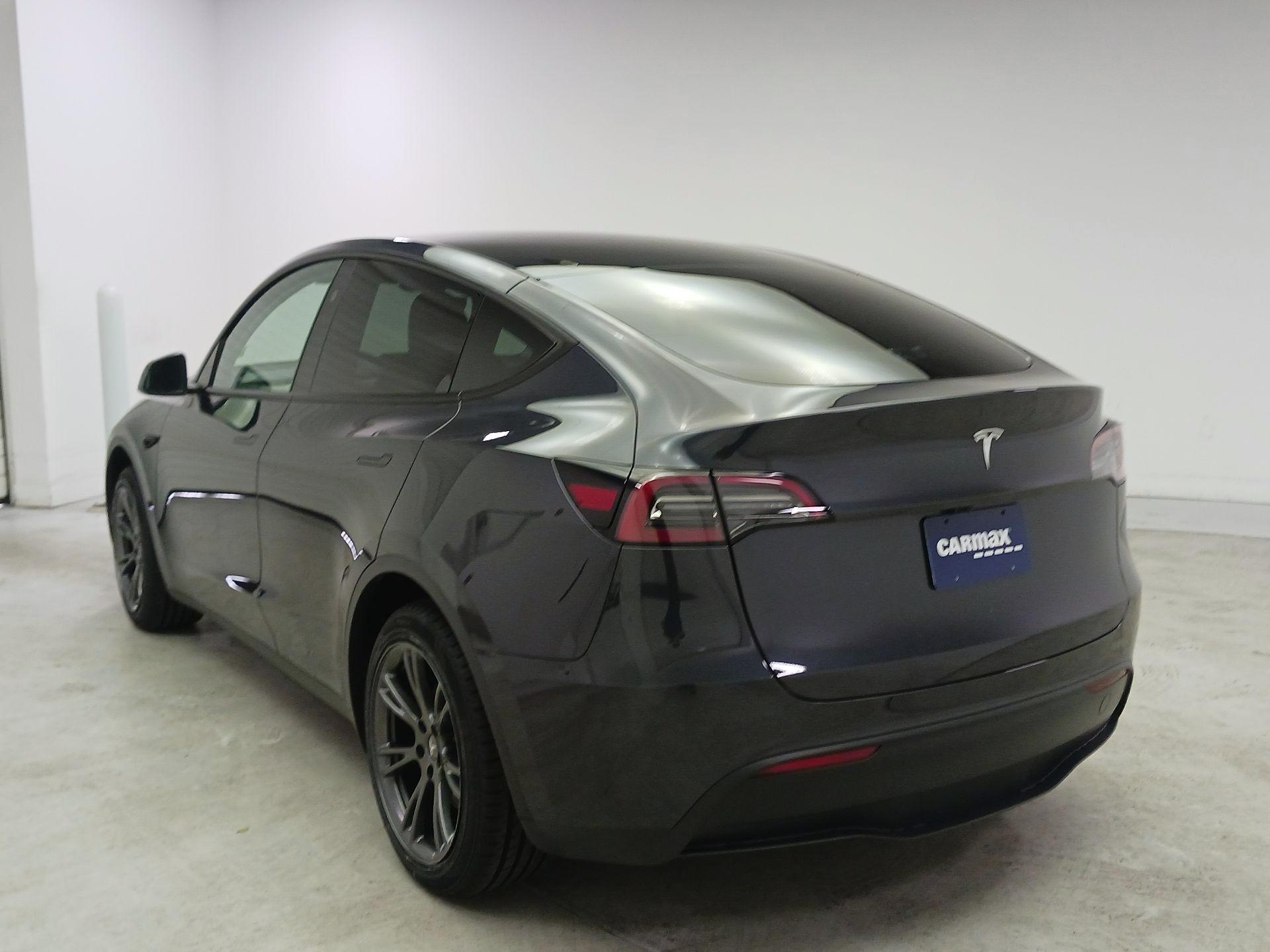 Thumbnail: 2025 Tesla Model Y - 7