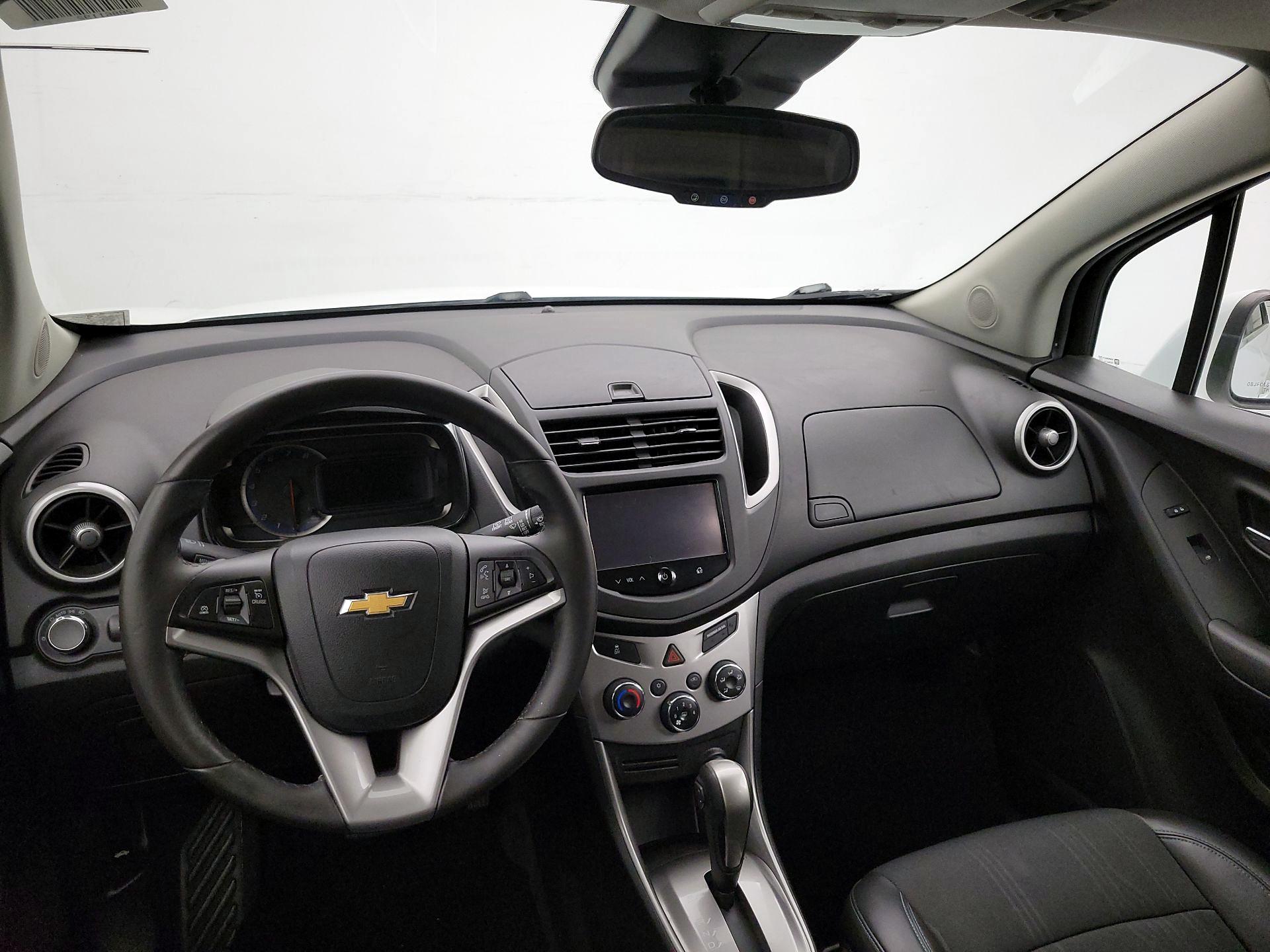 Thumbnail: 2015 Chevrolet Trax - 9