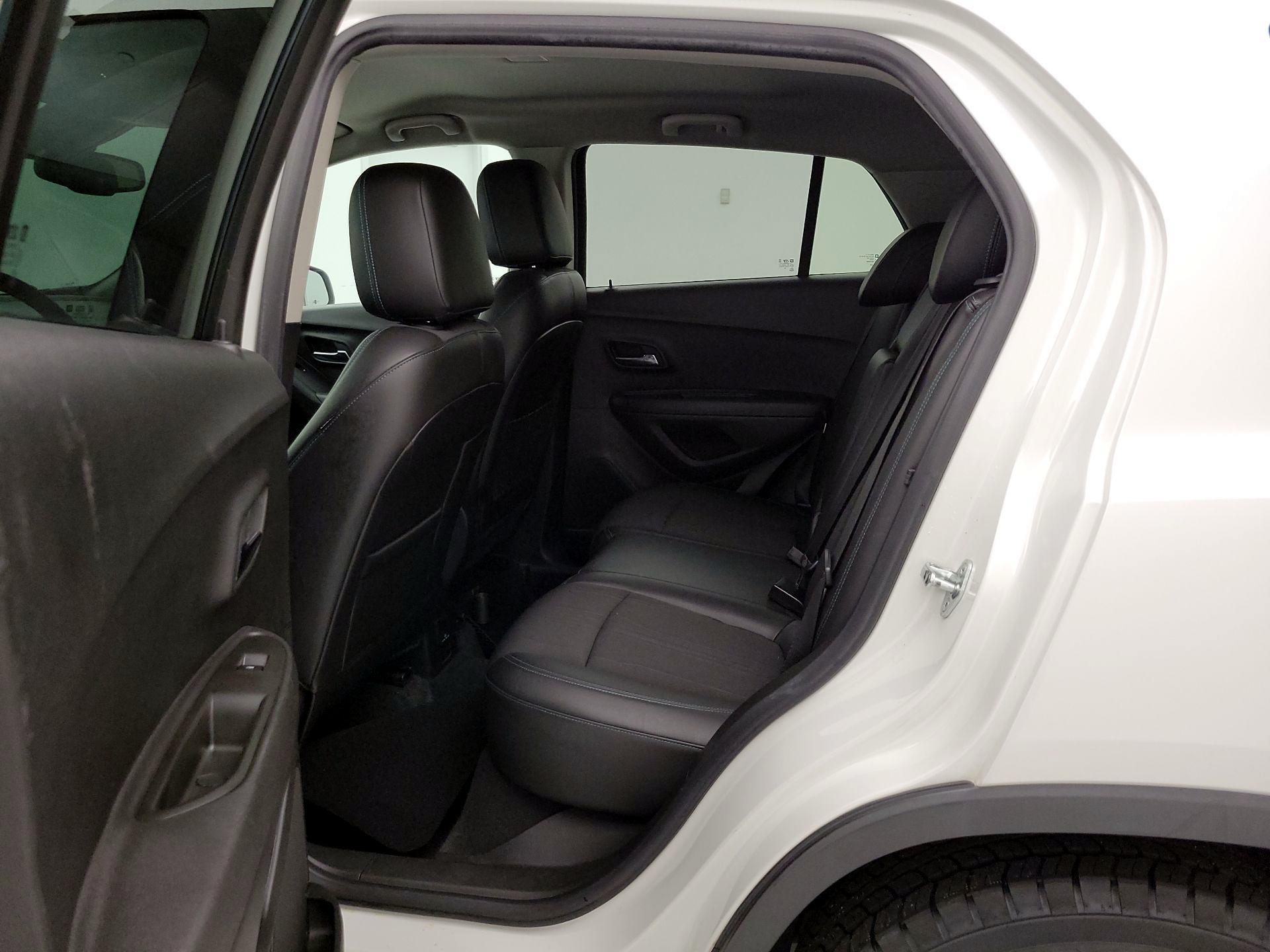 Thumbnail: 2015 Chevrolet Trax - 18