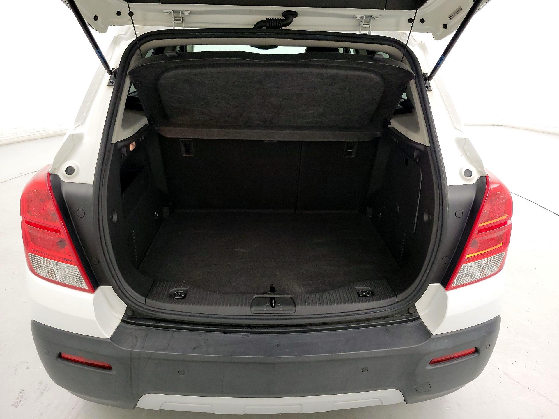 Thumbnail: 2015 Chevrolet Trax - 19