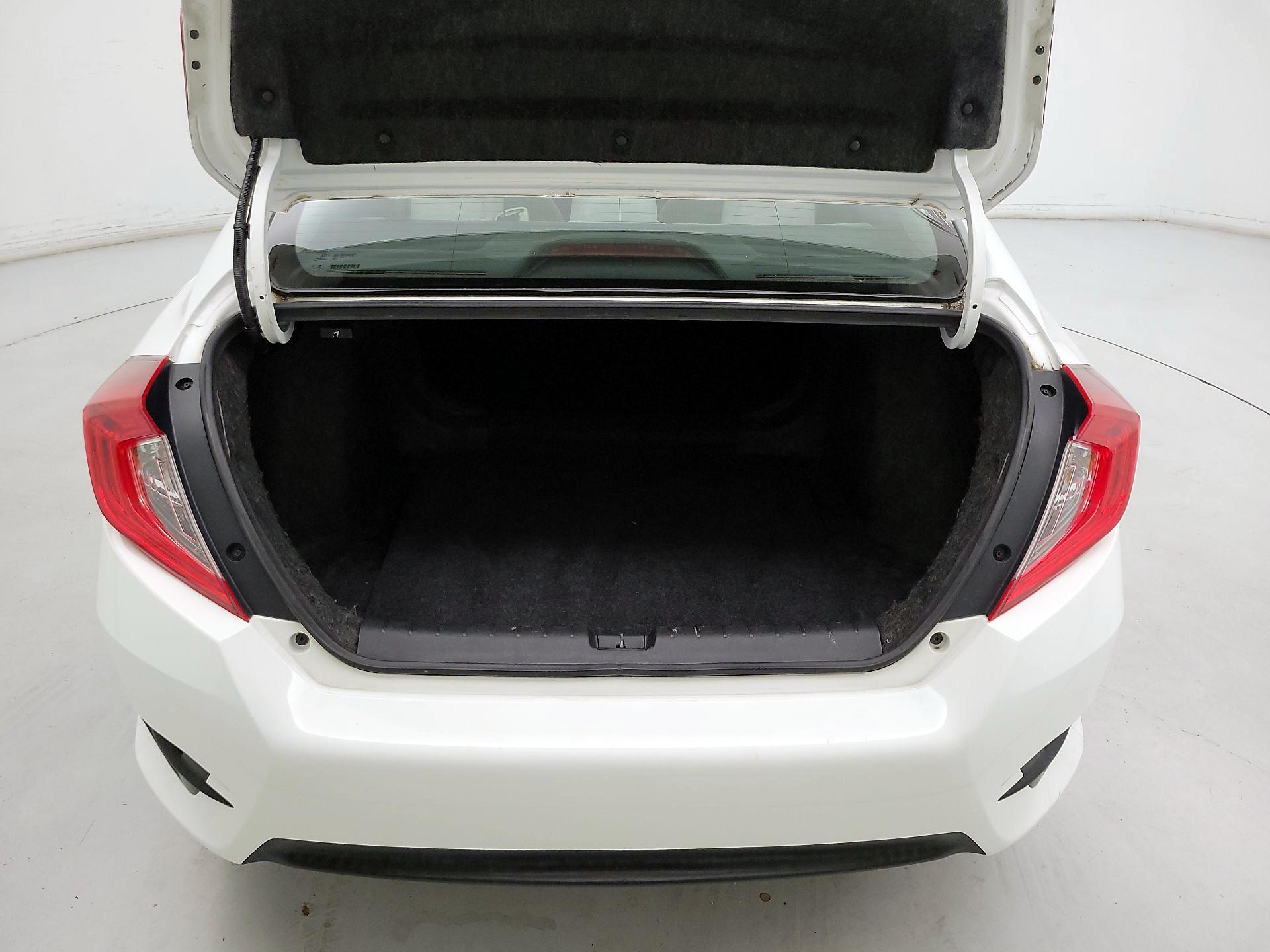 Thumbnail: 2017 Honda Civic - 18