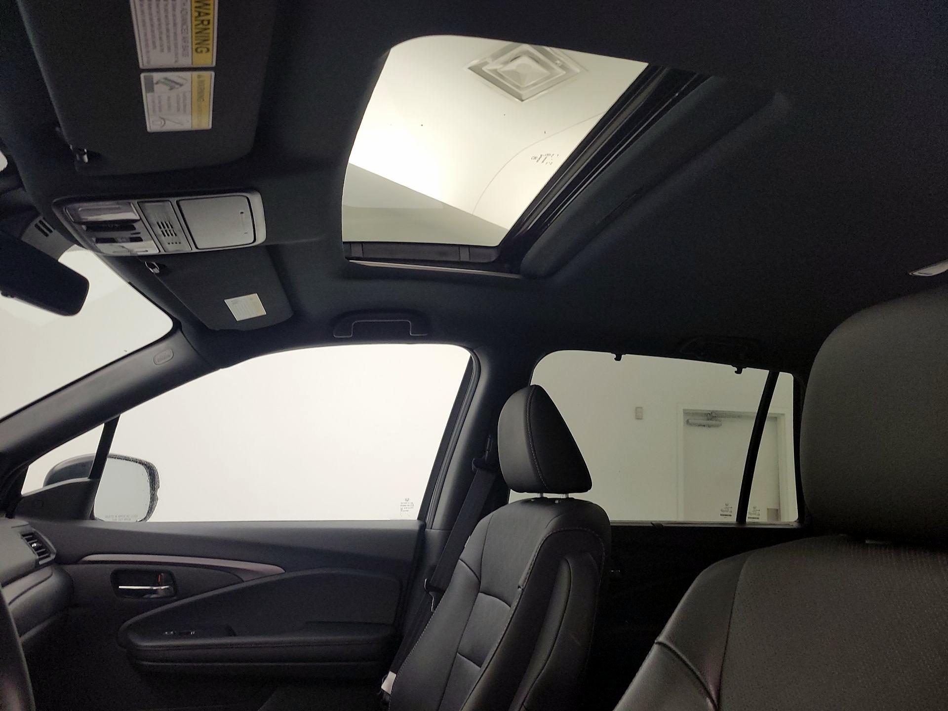 Thumbnail: 2021 Honda Passport - 19