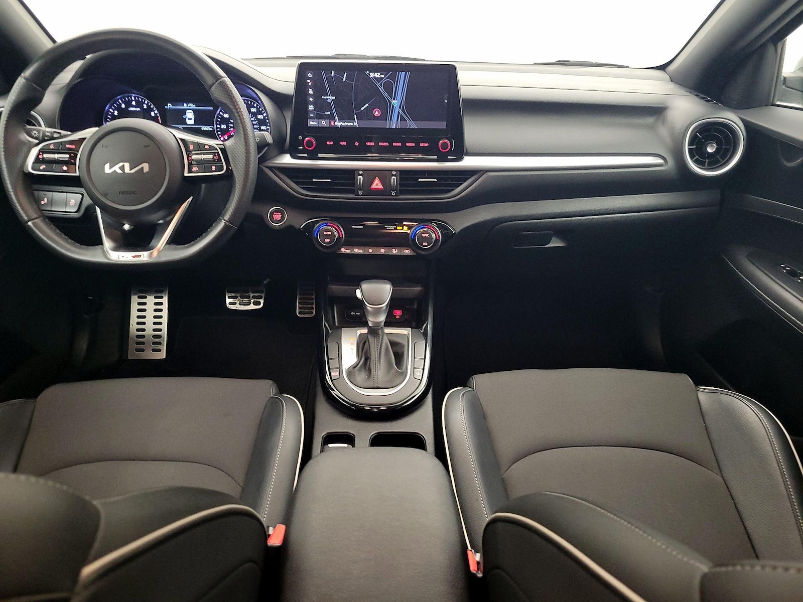 2023 Kia Forte GT-Line - Photo 10
