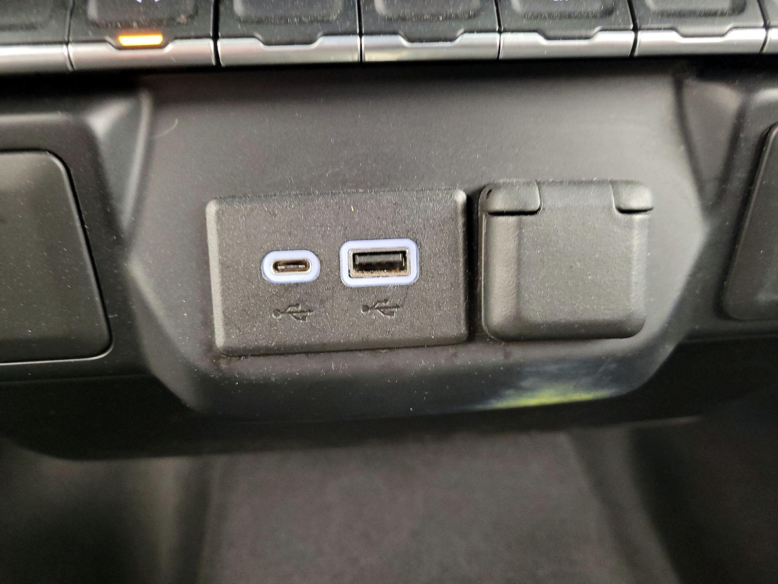 2020 Chevrolet Silverado 1500 RST - Photo 19