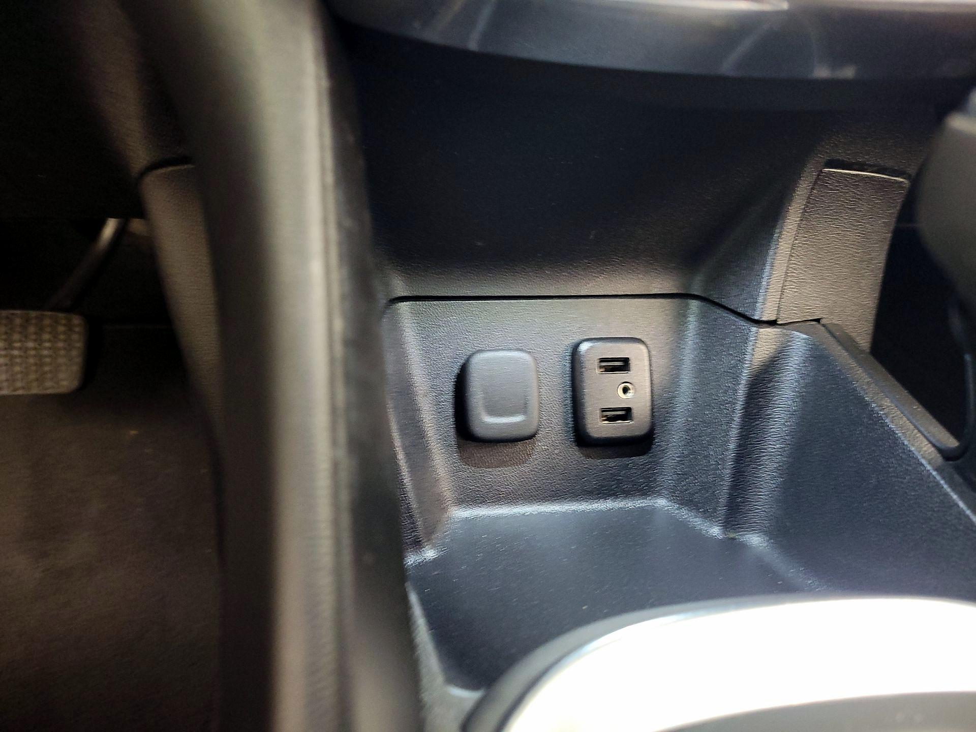 Thumbnail: 2017 Chevrolet Volt - 18