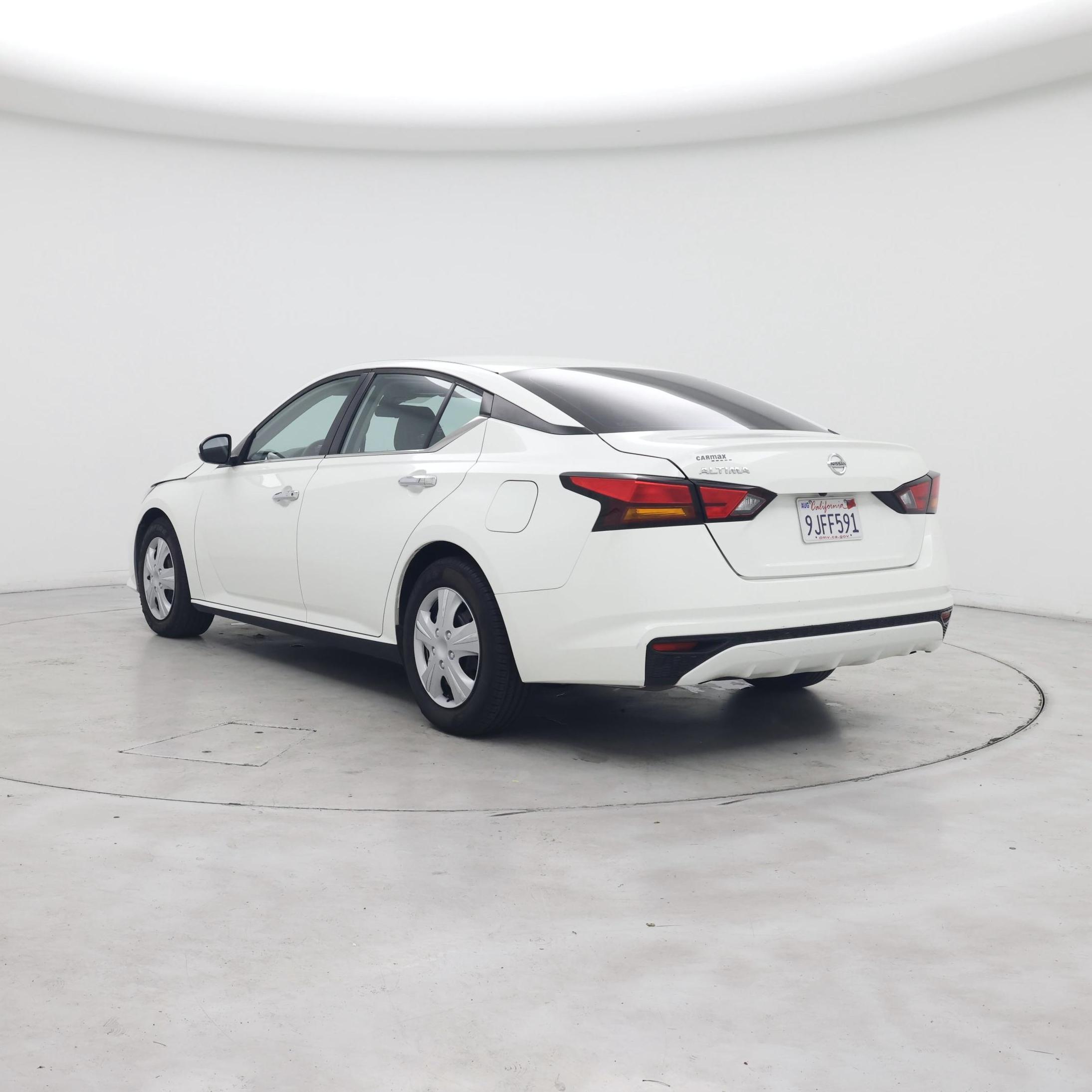 Thumbnail: 2022 Nissan Altima - 2