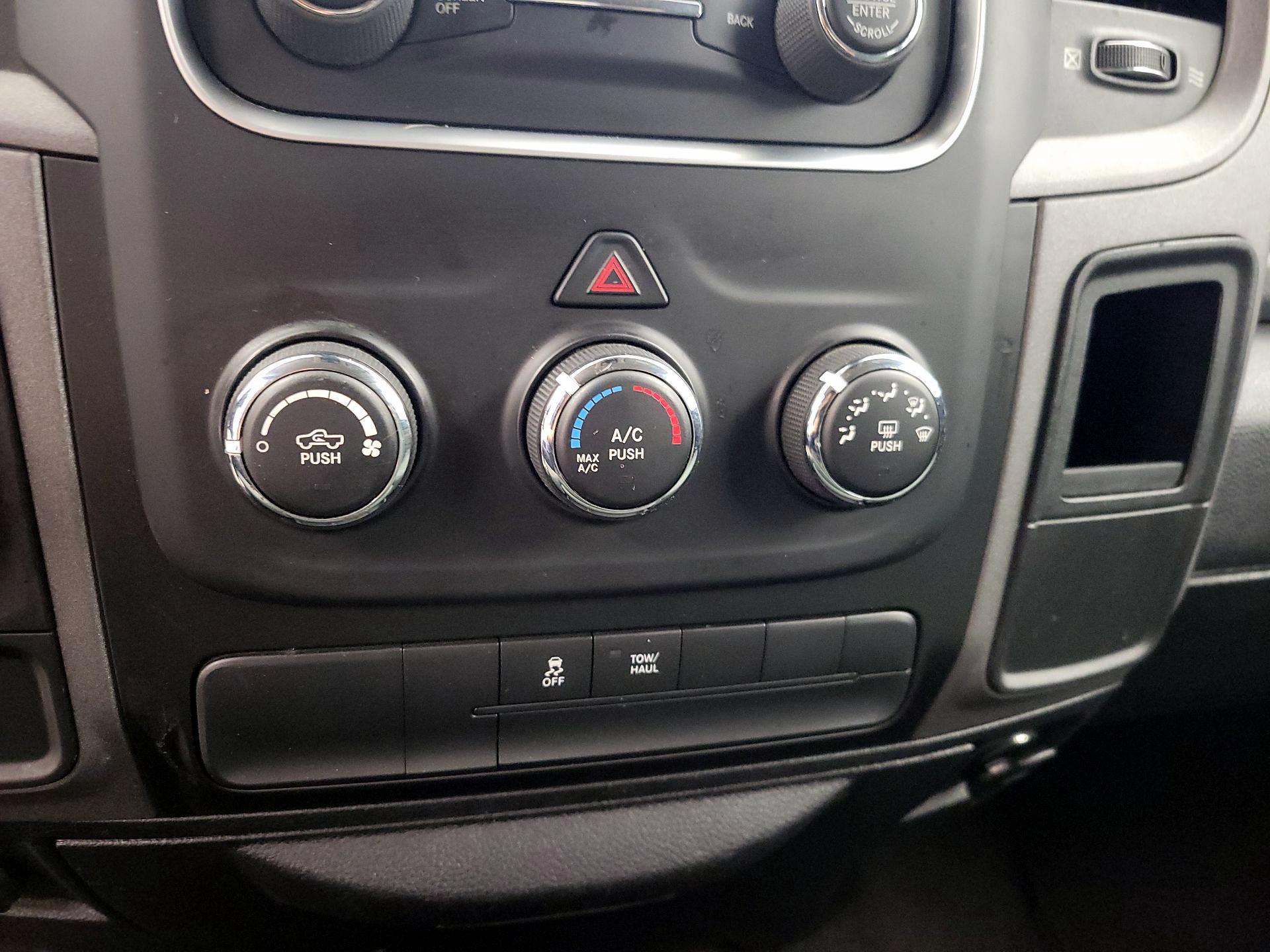 Thumbnail: 2018 RAM 1500 - 15