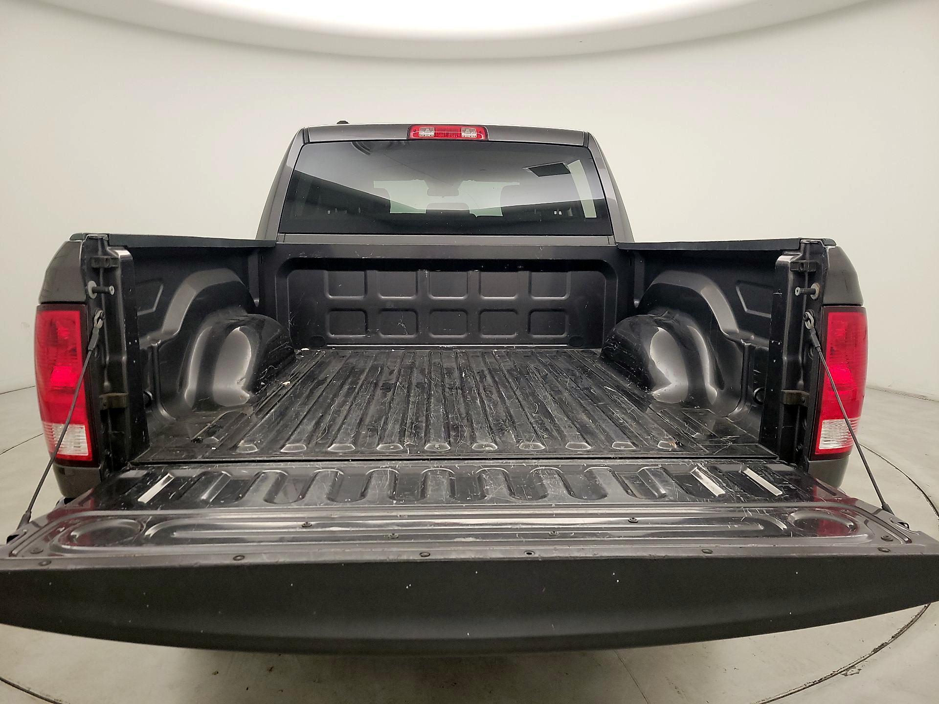 Thumbnail: 2018 RAM 1500 - 18