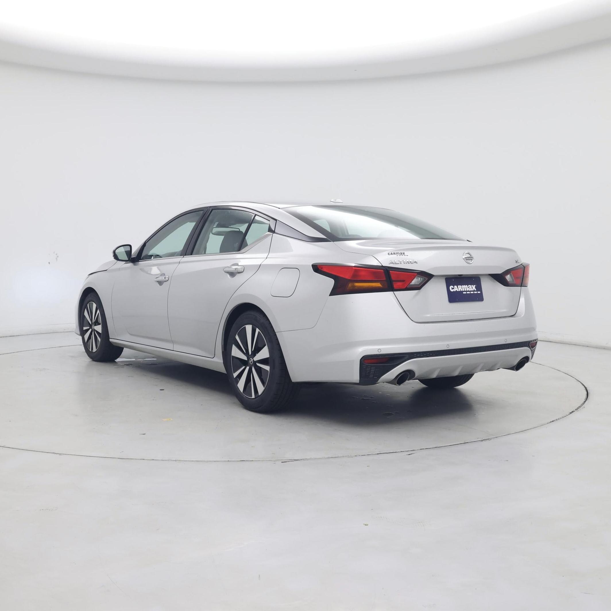 Thumbnail: 2020 Nissan Altima - 2